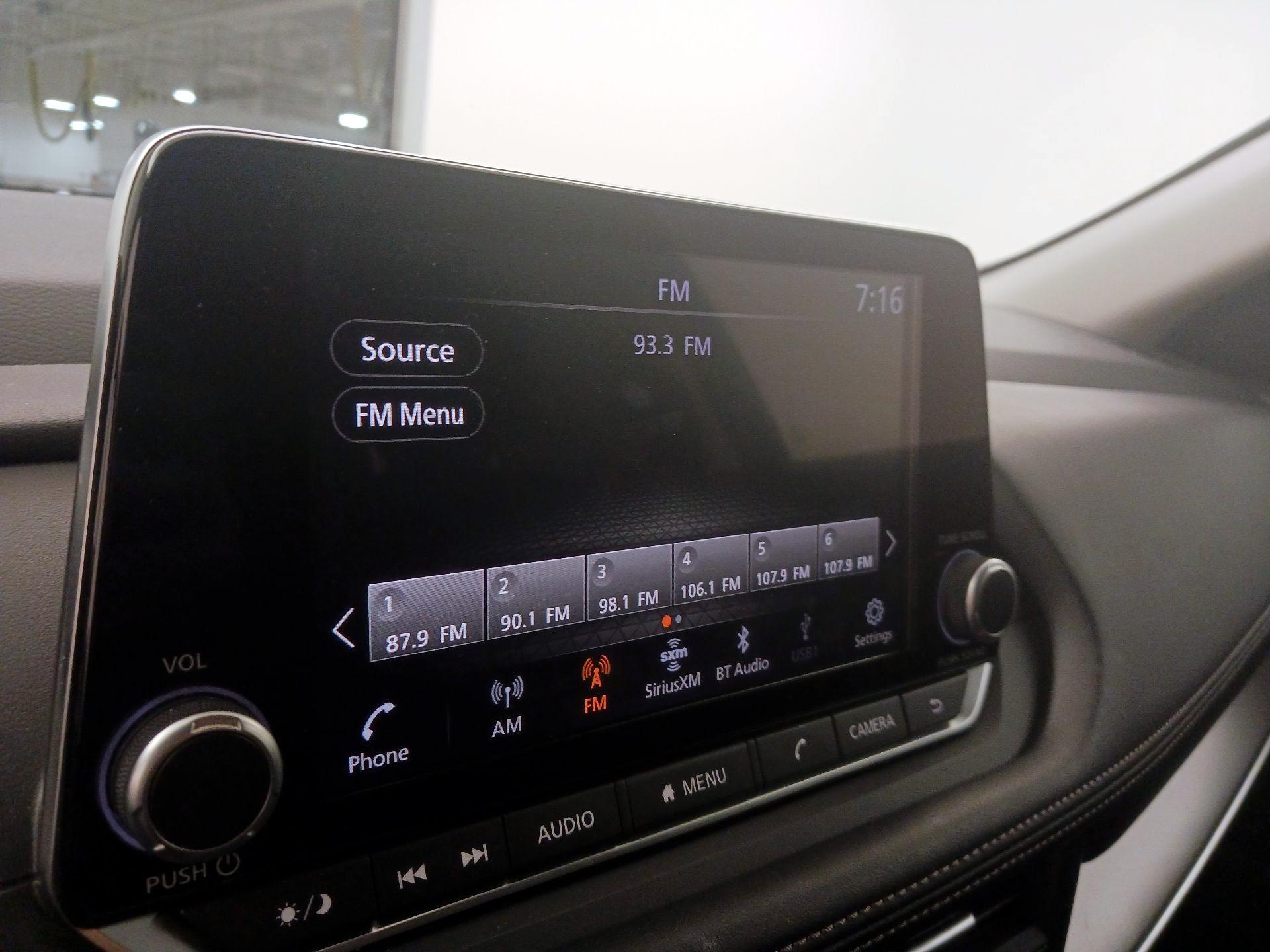 Thumbnail: 2024 Nissan Rogue - 15