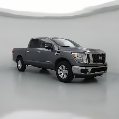 2017 Nissan Titan SV