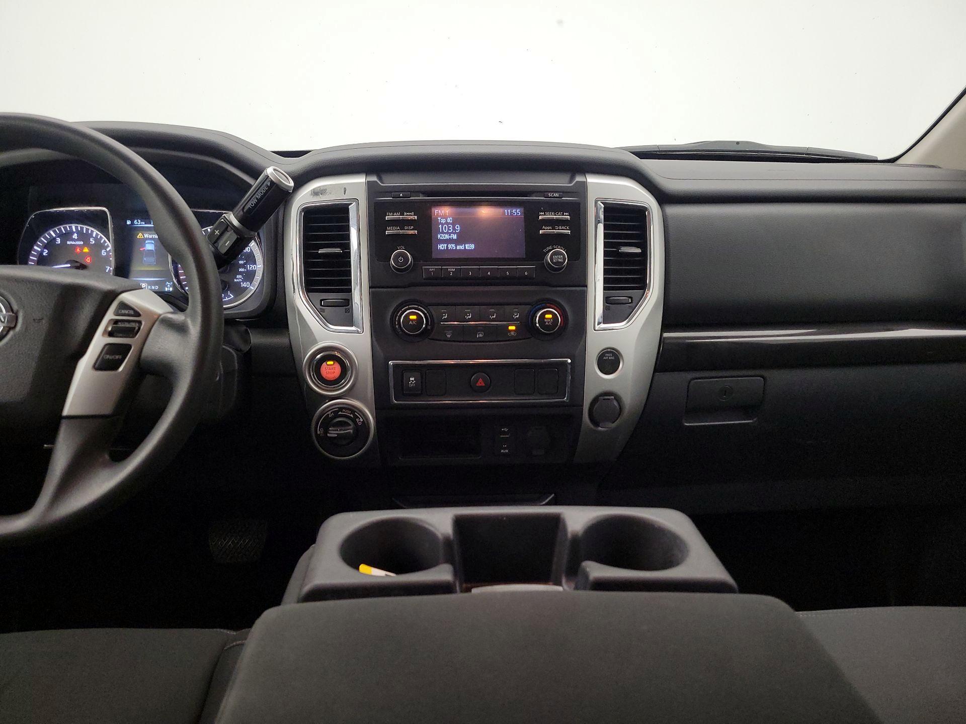 Thumbnail: 2017 Nissan Titan - 9