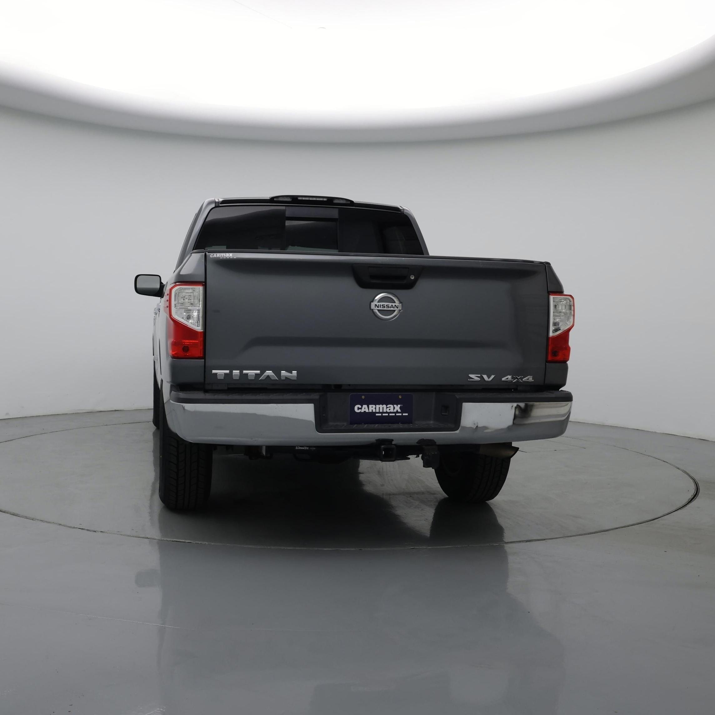 Thumbnail: 2017 Nissan Titan - 6