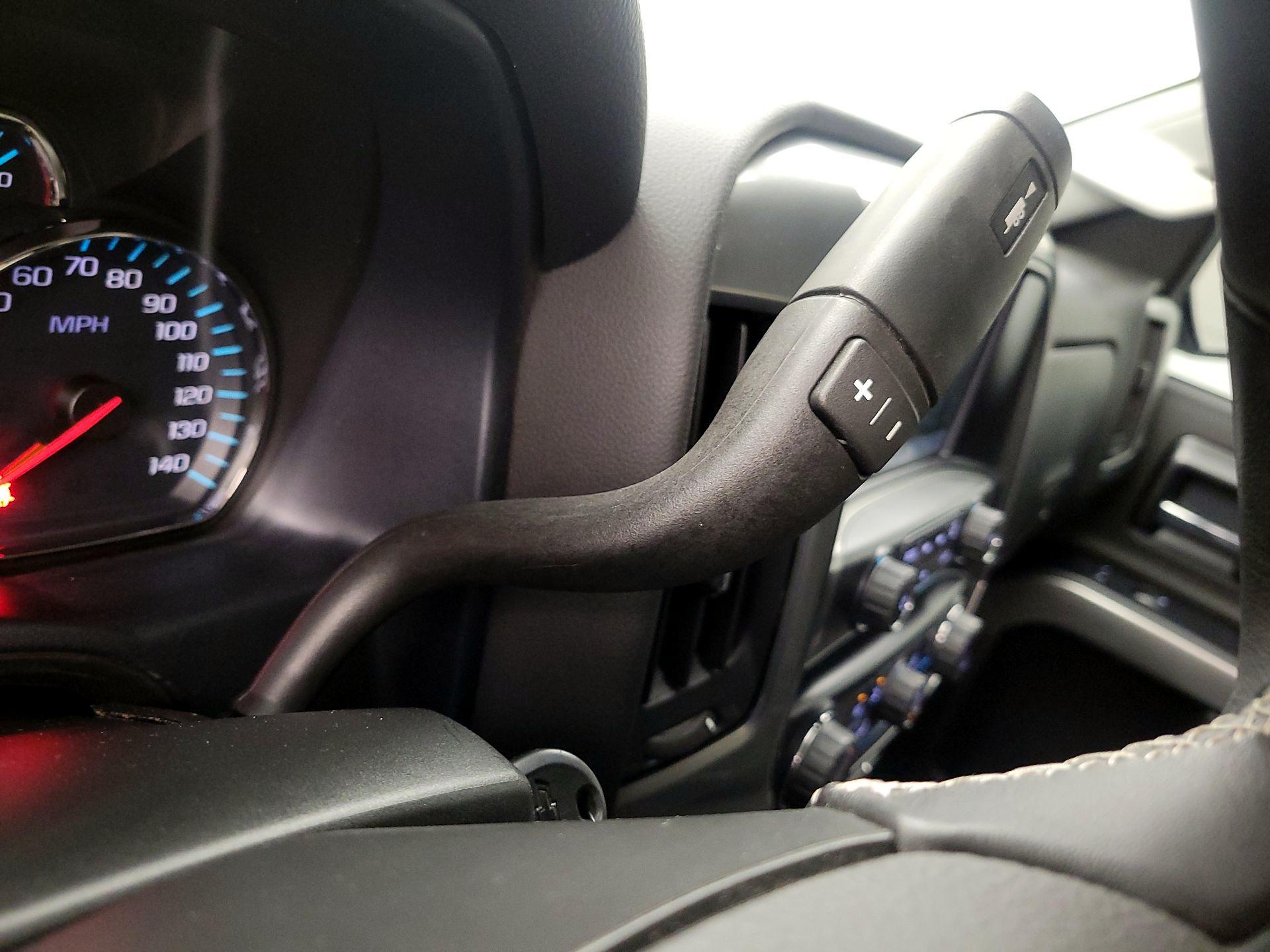 Thumbnail: 2019 Chevrolet Silverado 1500 - 17