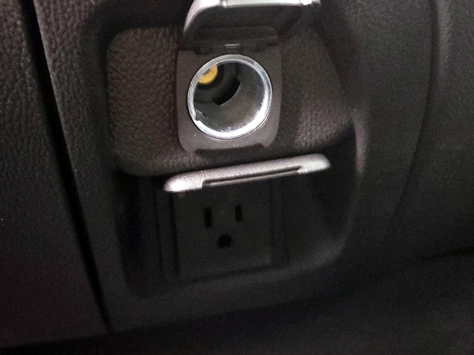 Thumbnail: 2019 Chevrolet Silverado 1500 - 18