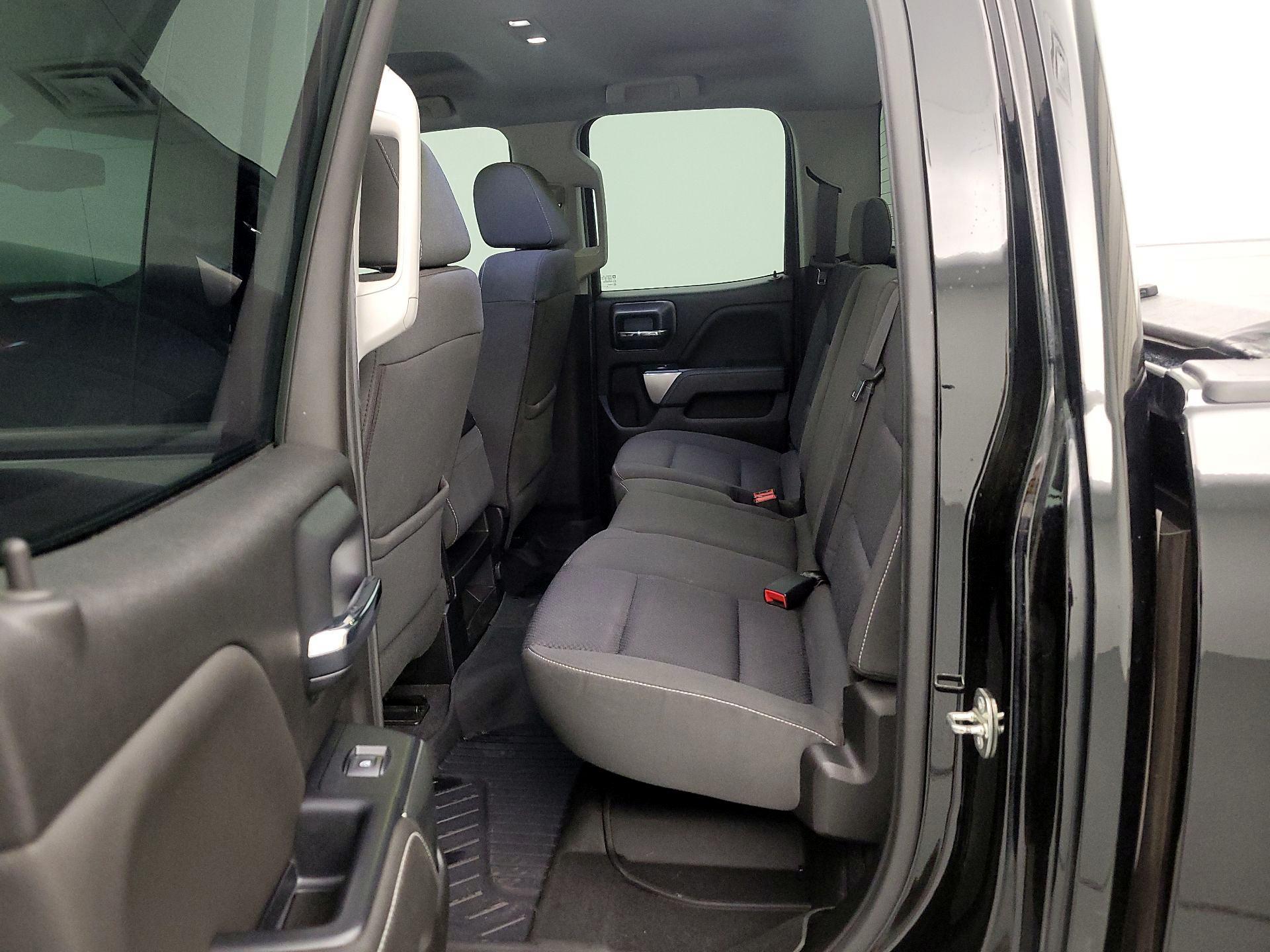 Thumbnail: 2019 Chevrolet Silverado 1500 - 19