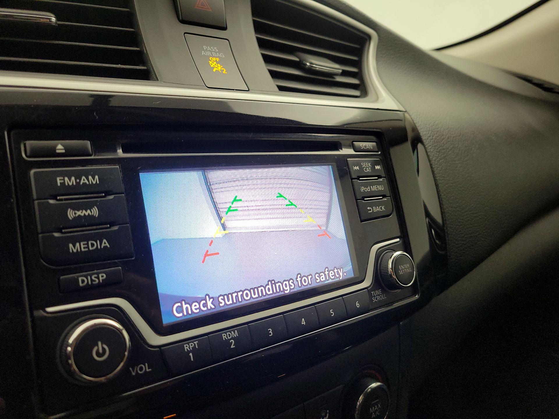 Thumbnail: 2017 Nissan Sentra - 14