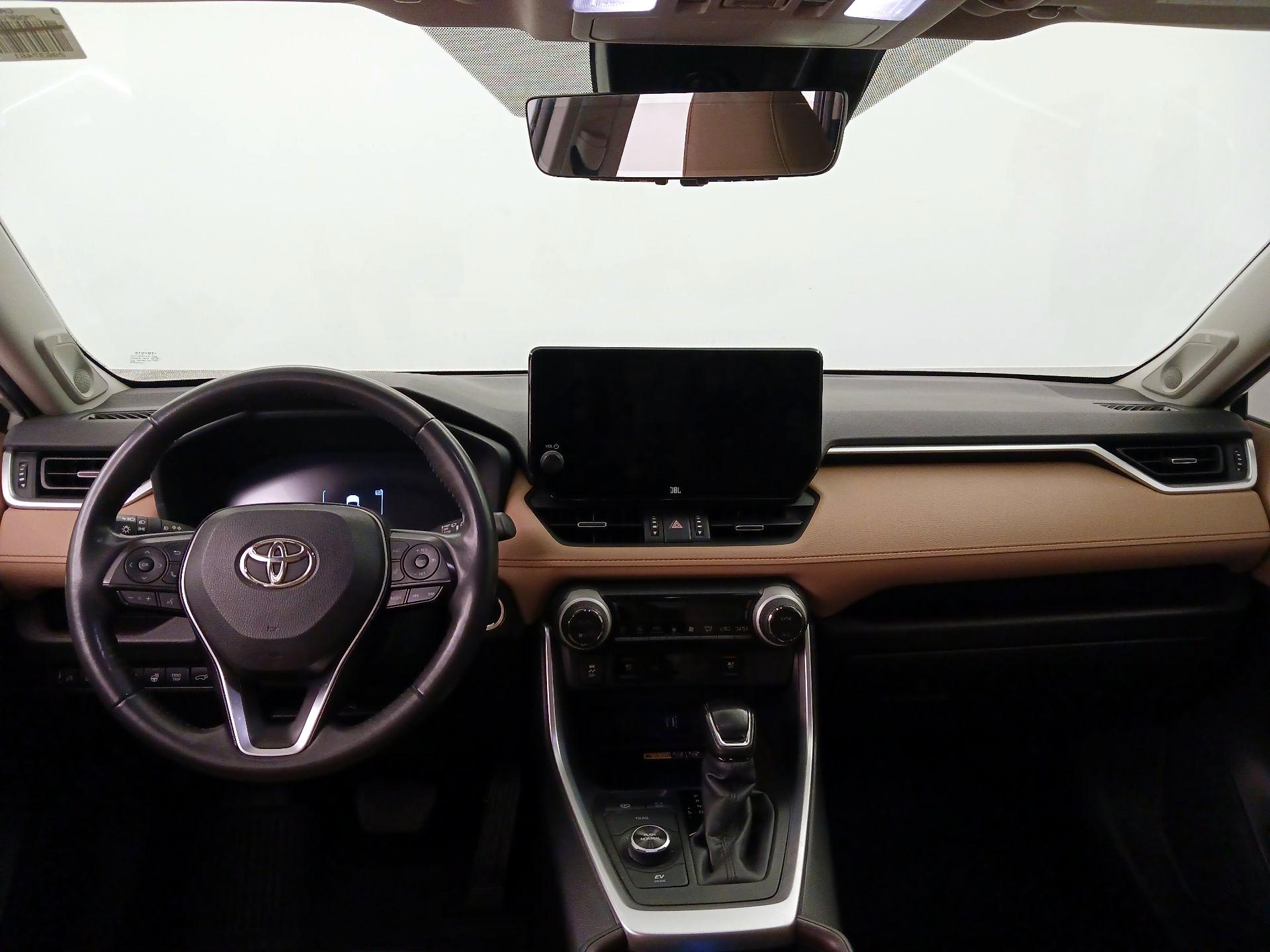 Thumbnail: 2024 Toyota RAV4 - 9