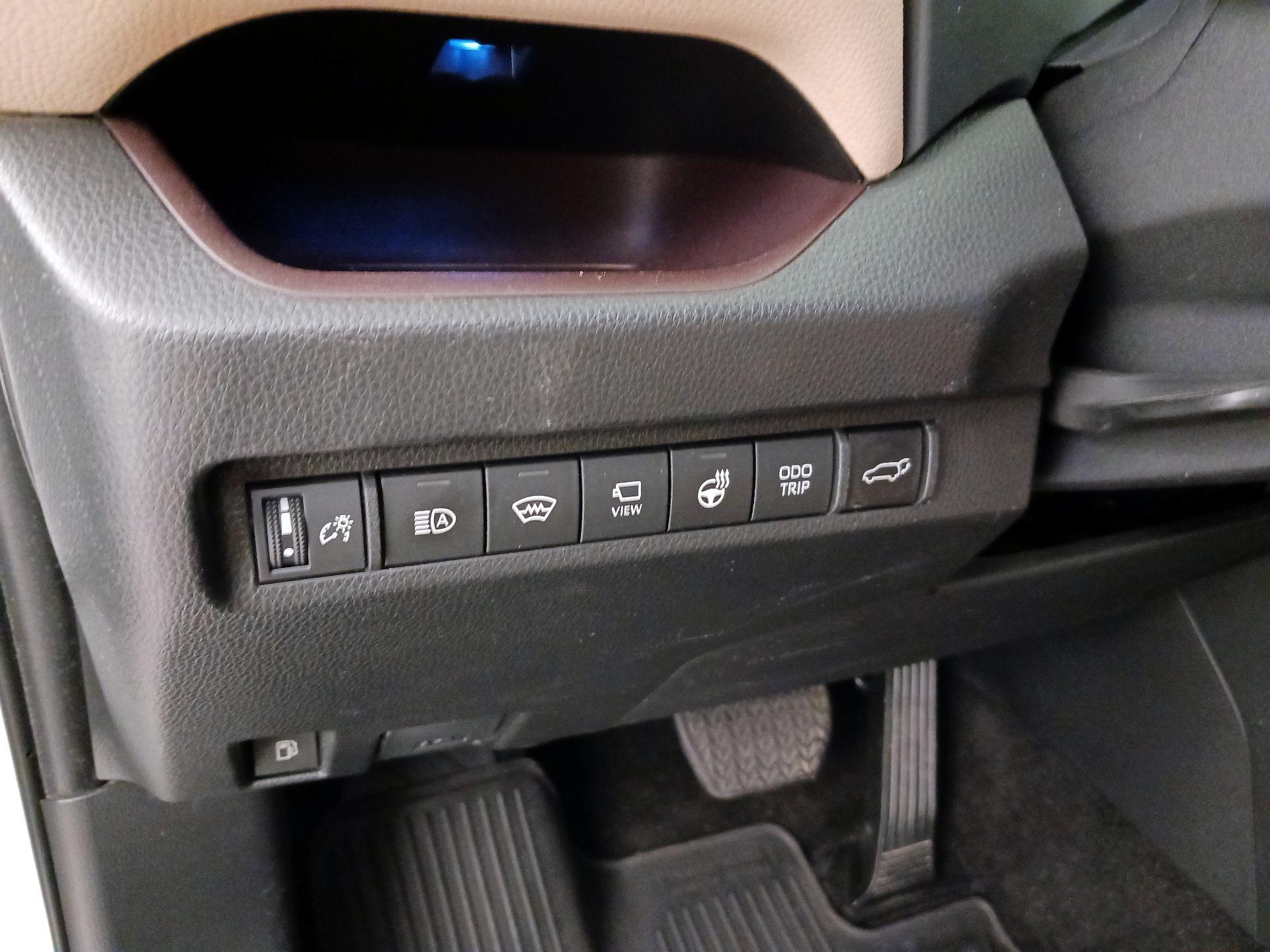 Thumbnail: 2024 Toyota RAV4 - 13