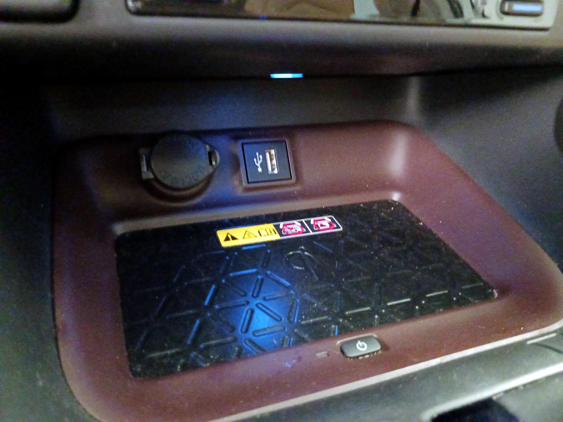 Thumbnail: 2024 Toyota RAV4 - 19