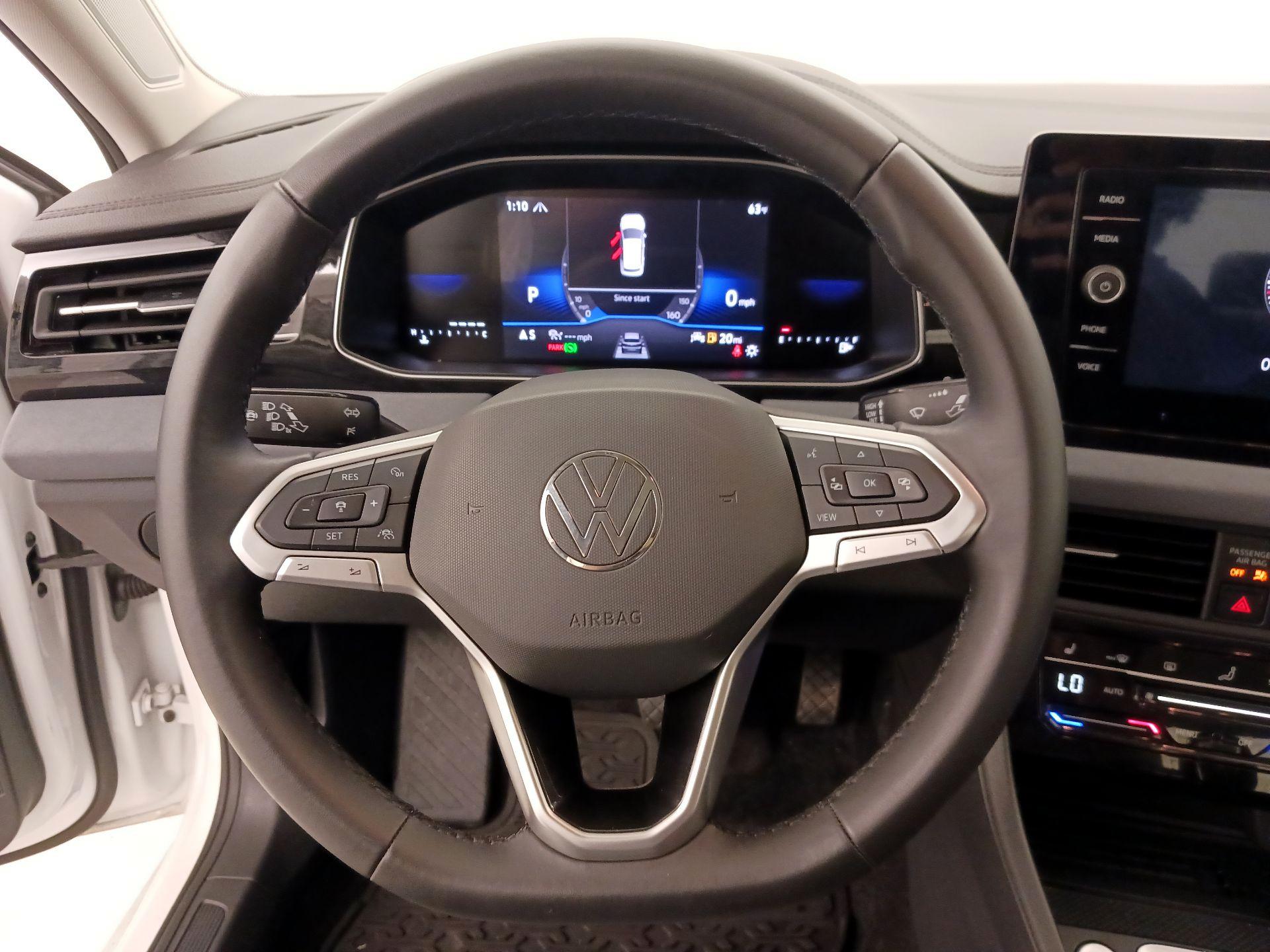 Thumbnail: 2025 Volkswagen Jetta - 10