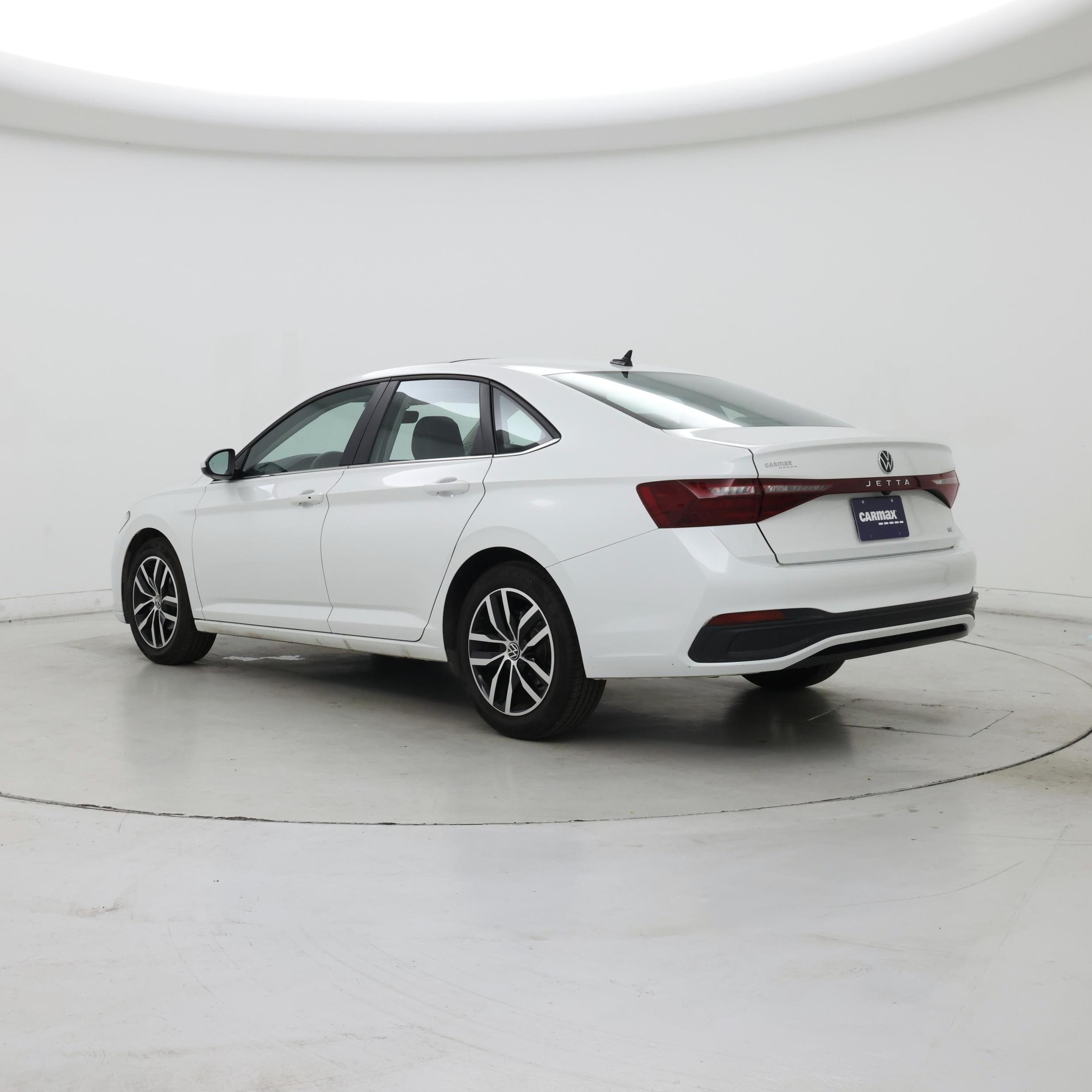 Thumbnail: 2025 Volkswagen Jetta - 2