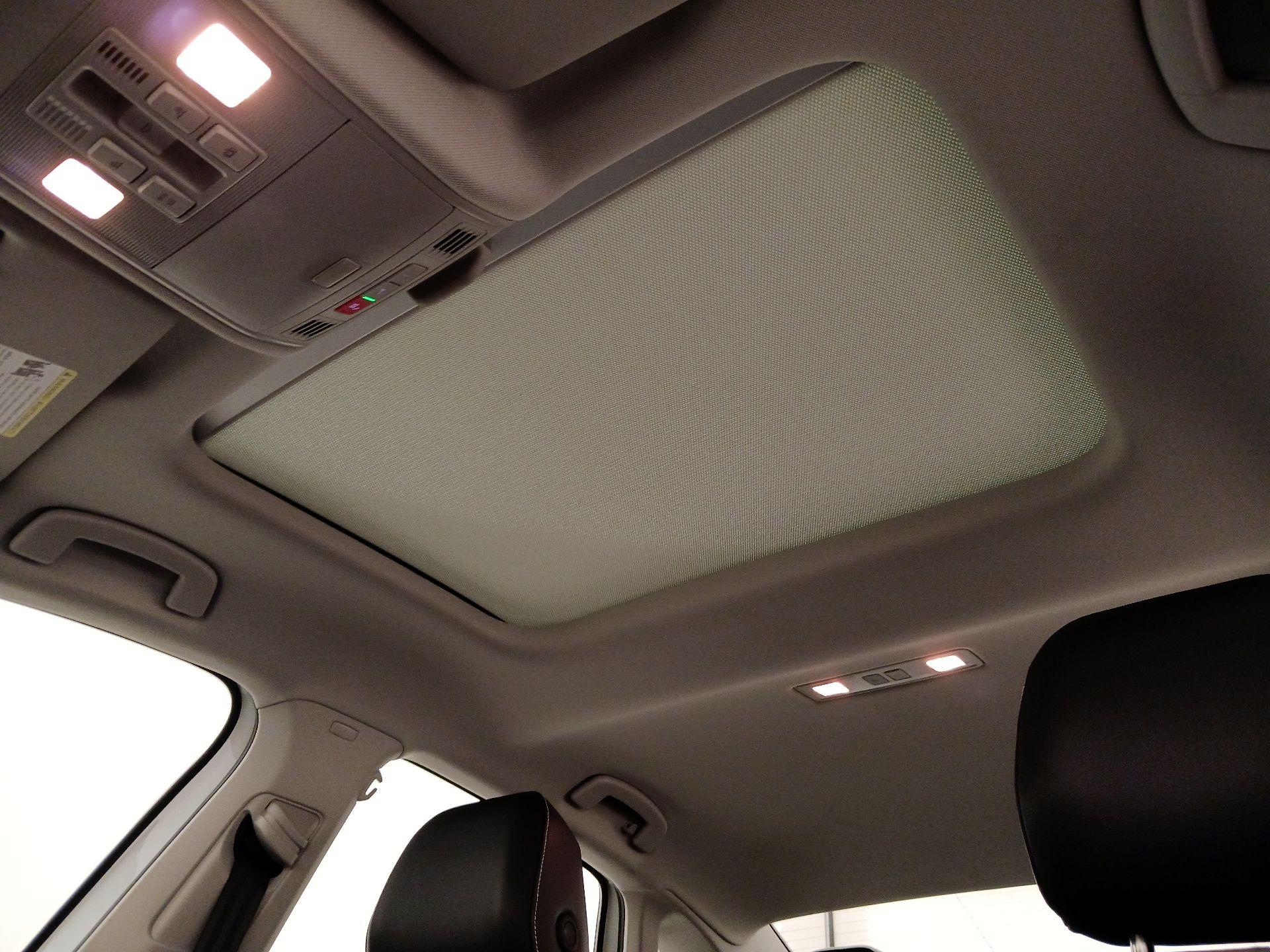 Thumbnail: 2025 Volkswagen Jetta - 19