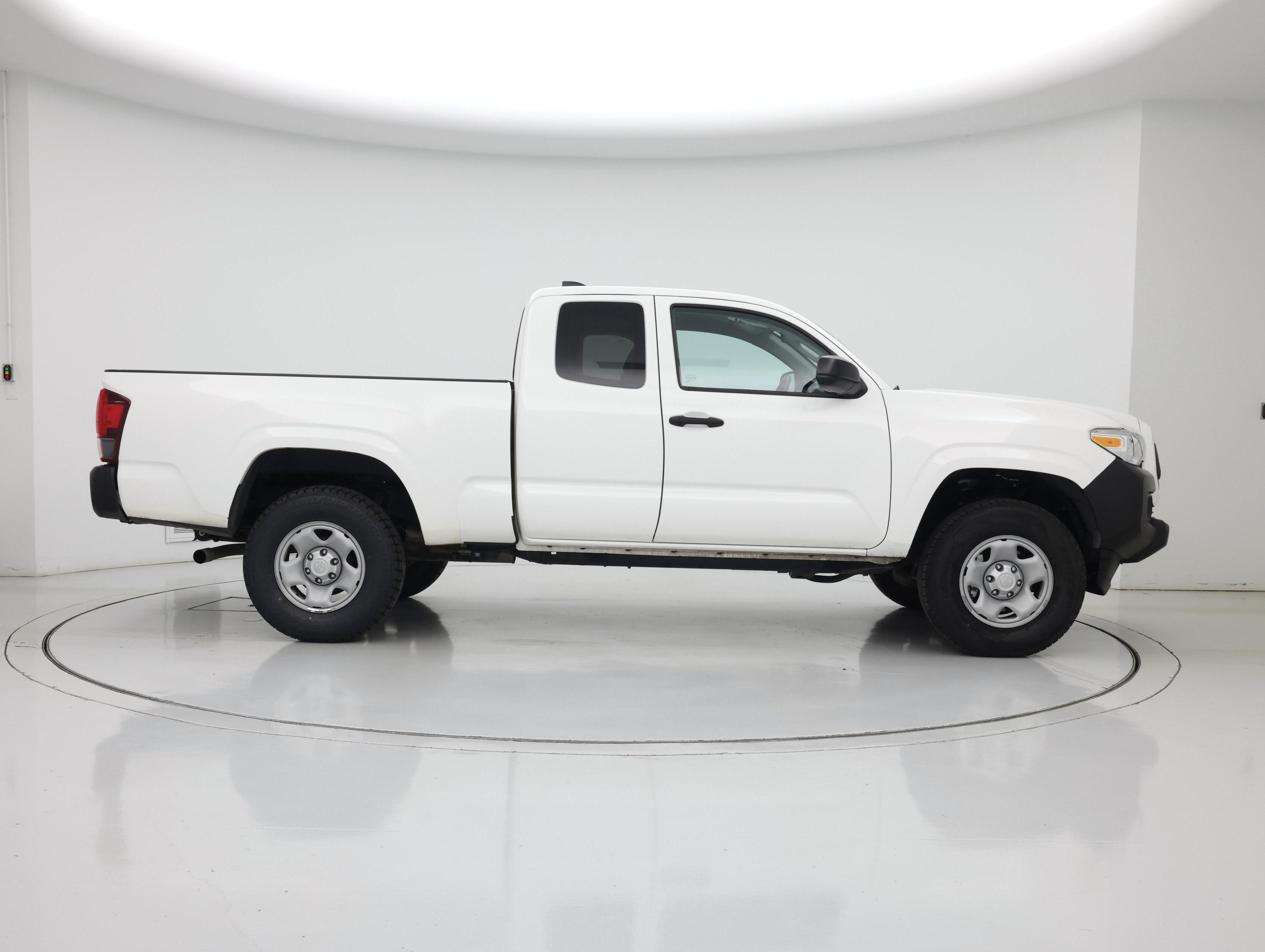 Thumbnail: 2023 Toyota Tacoma - 7