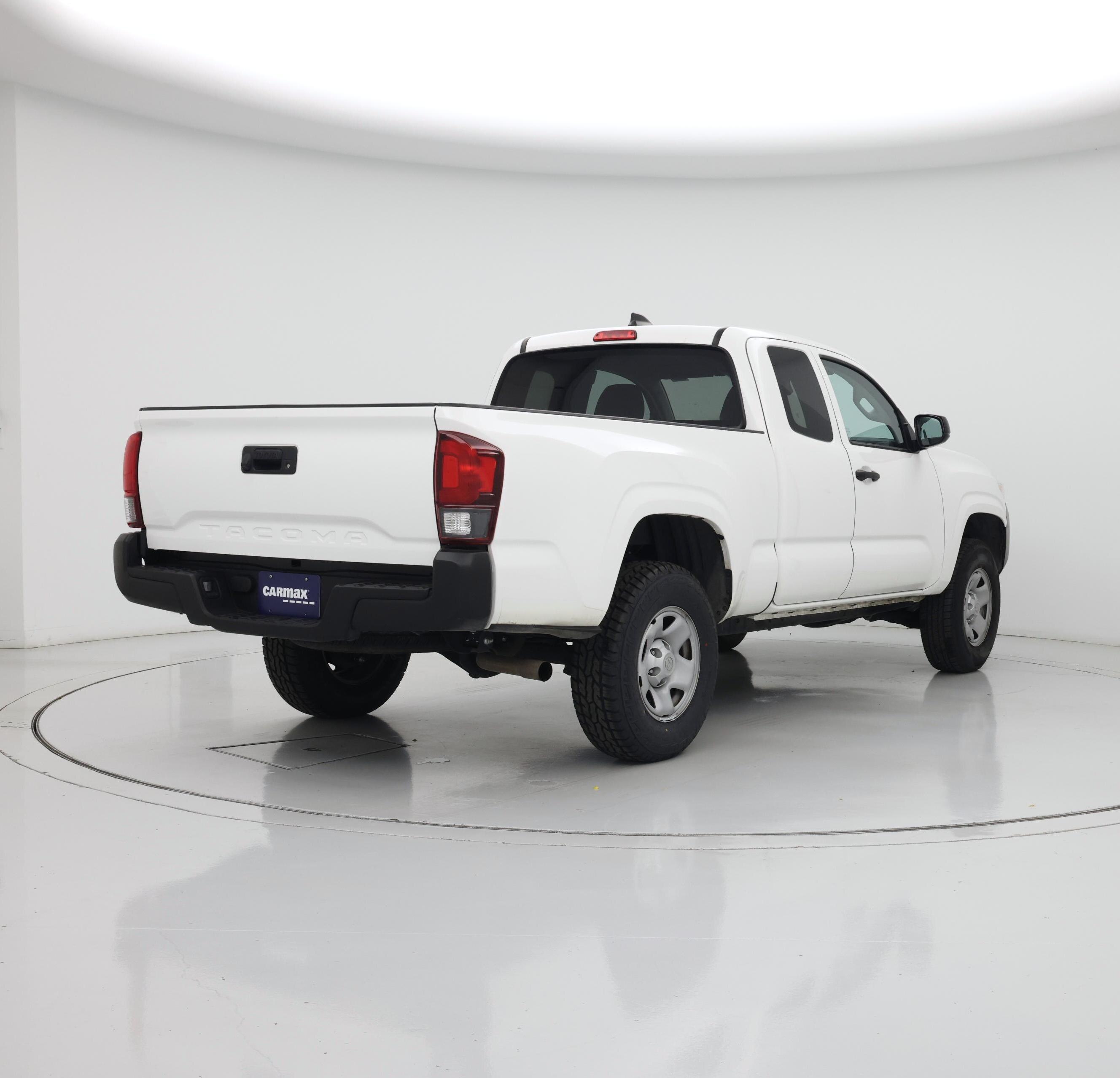 Thumbnail: 2023 Toyota Tacoma - 8