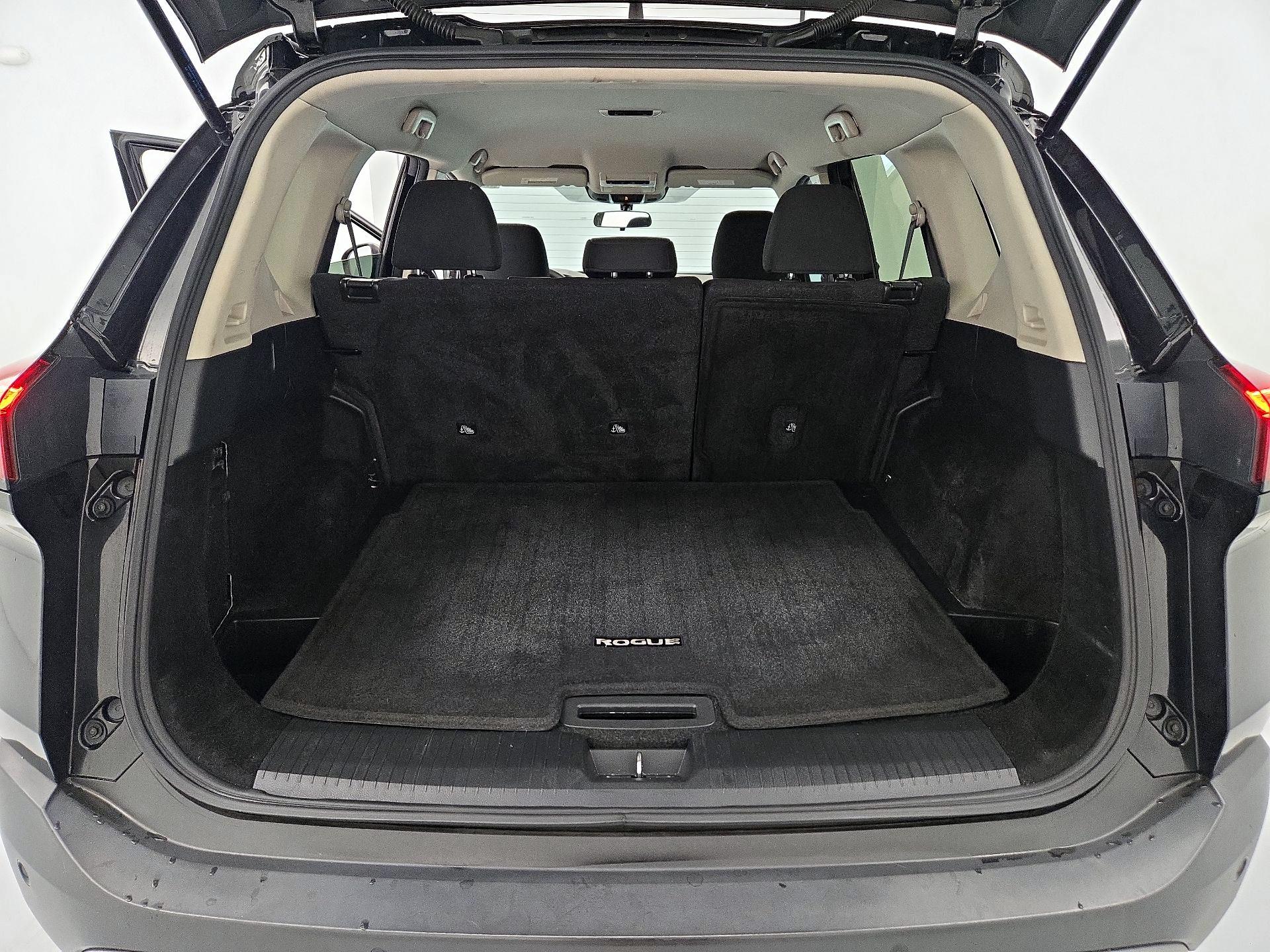 Thumbnail: 2023 Nissan Rogue - 20