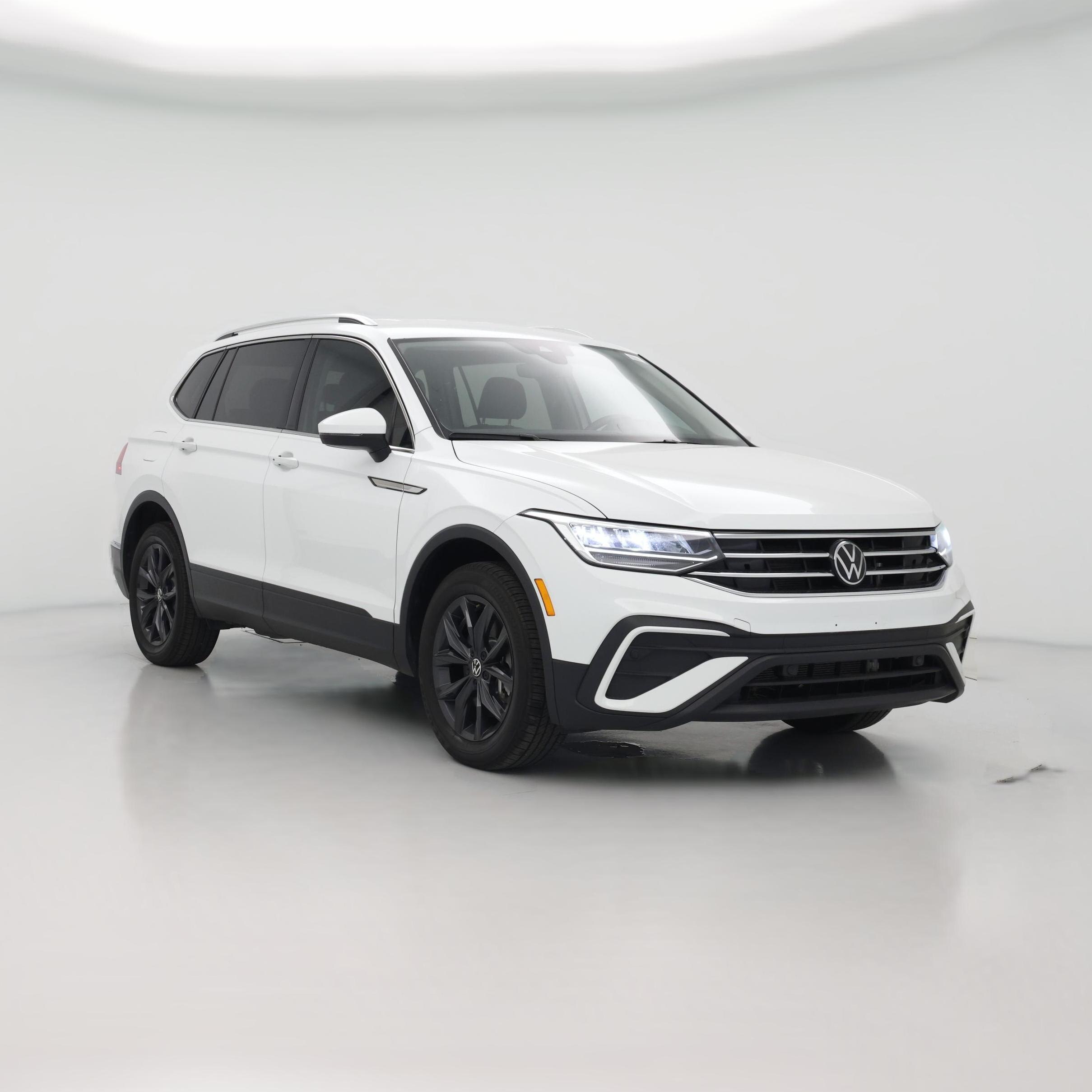 Thumbnail: 2024 Volkswagen Tiguan - 1