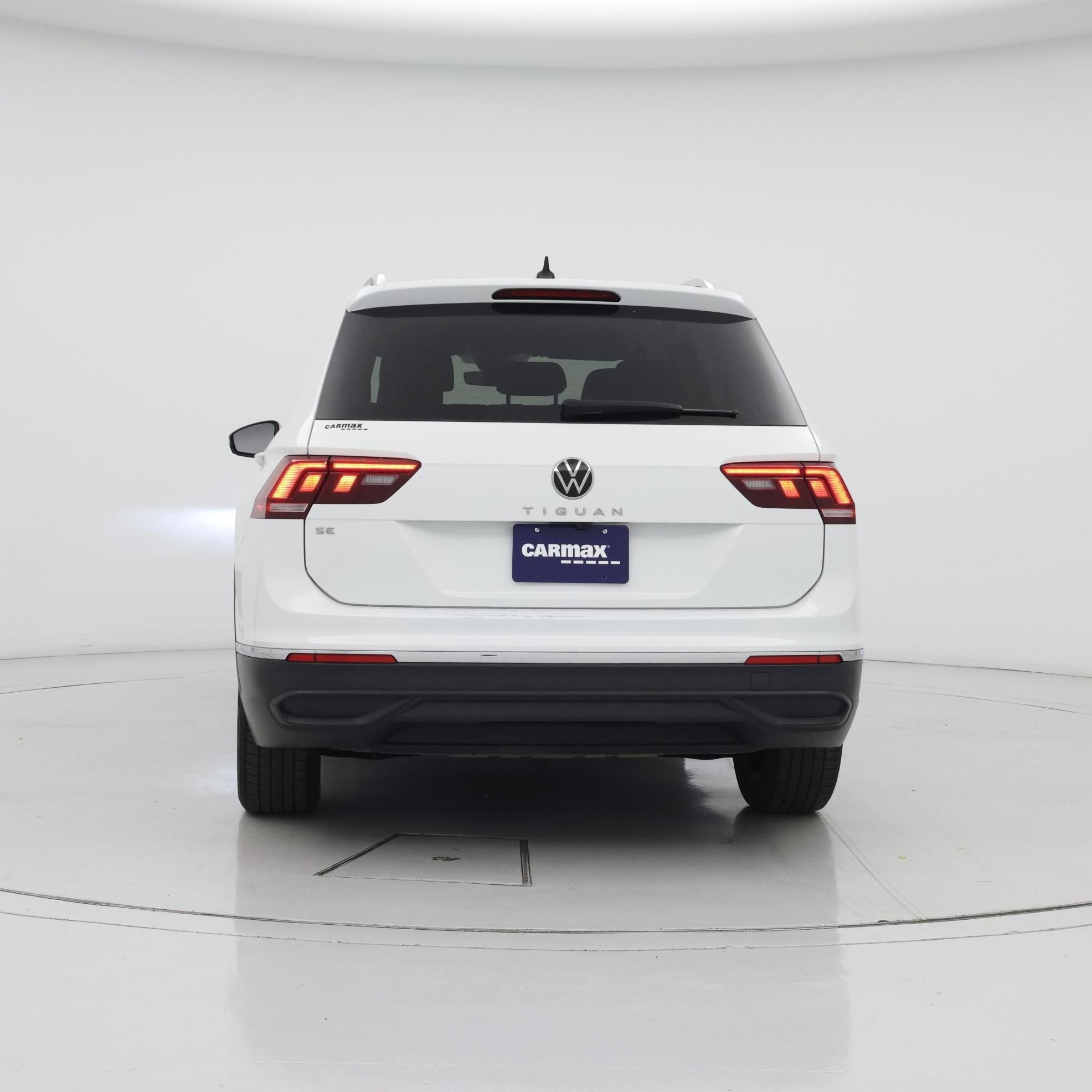 Thumbnail: 2024 Volkswagen Tiguan - 6