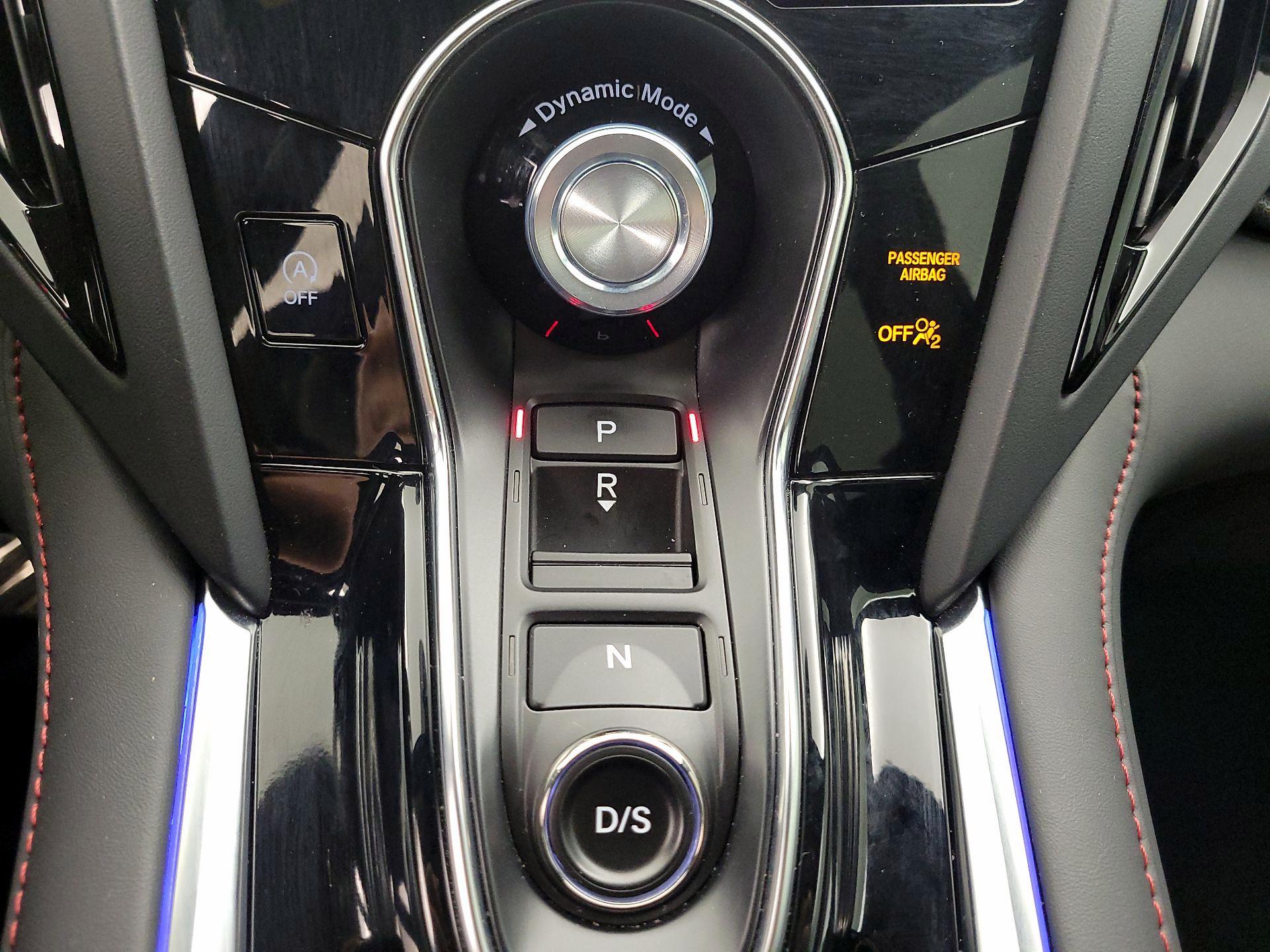 Thumbnail: 2024 Acura RDX - 17