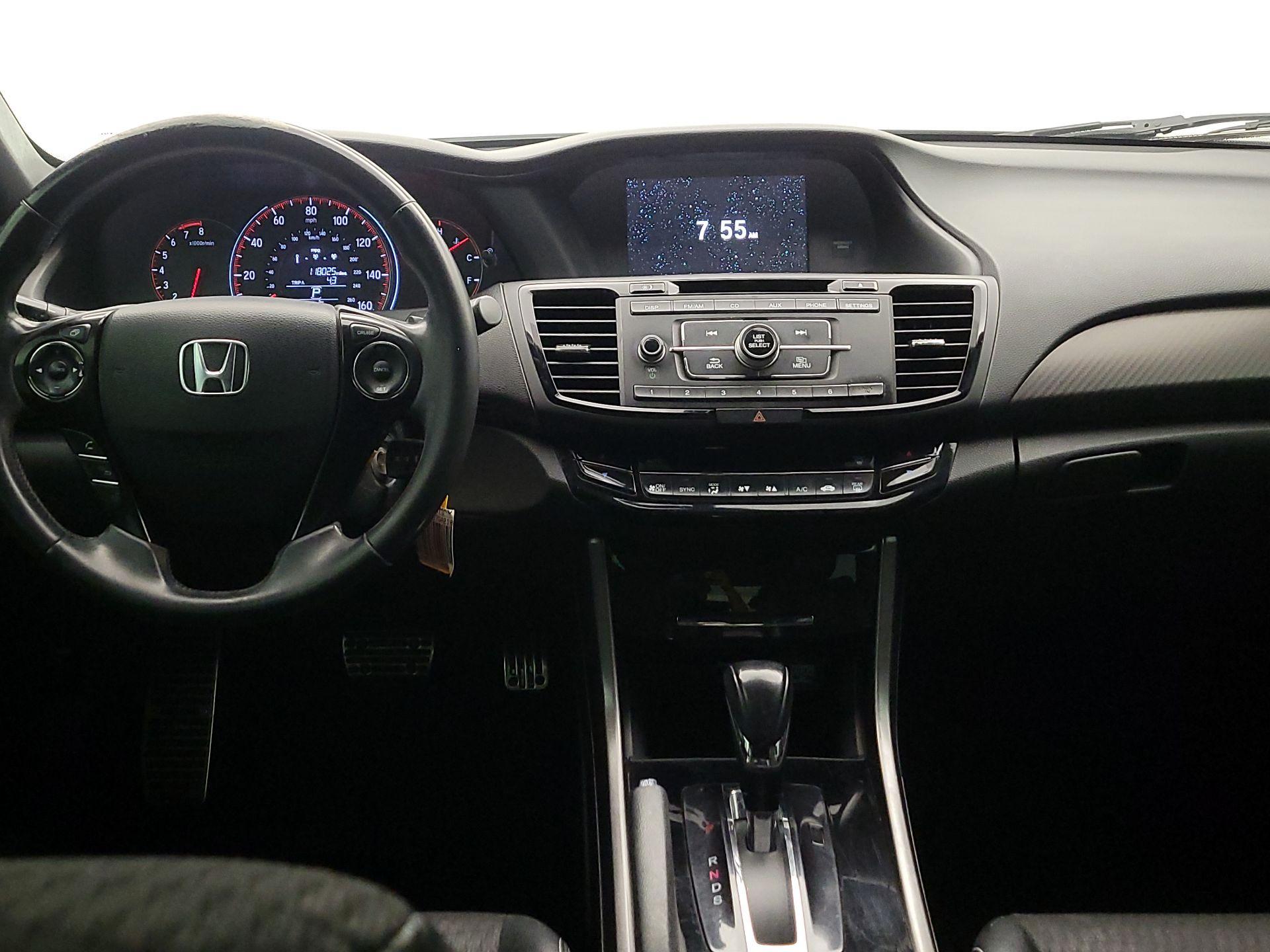 Thumbnail: 2016 Honda Accord - 9