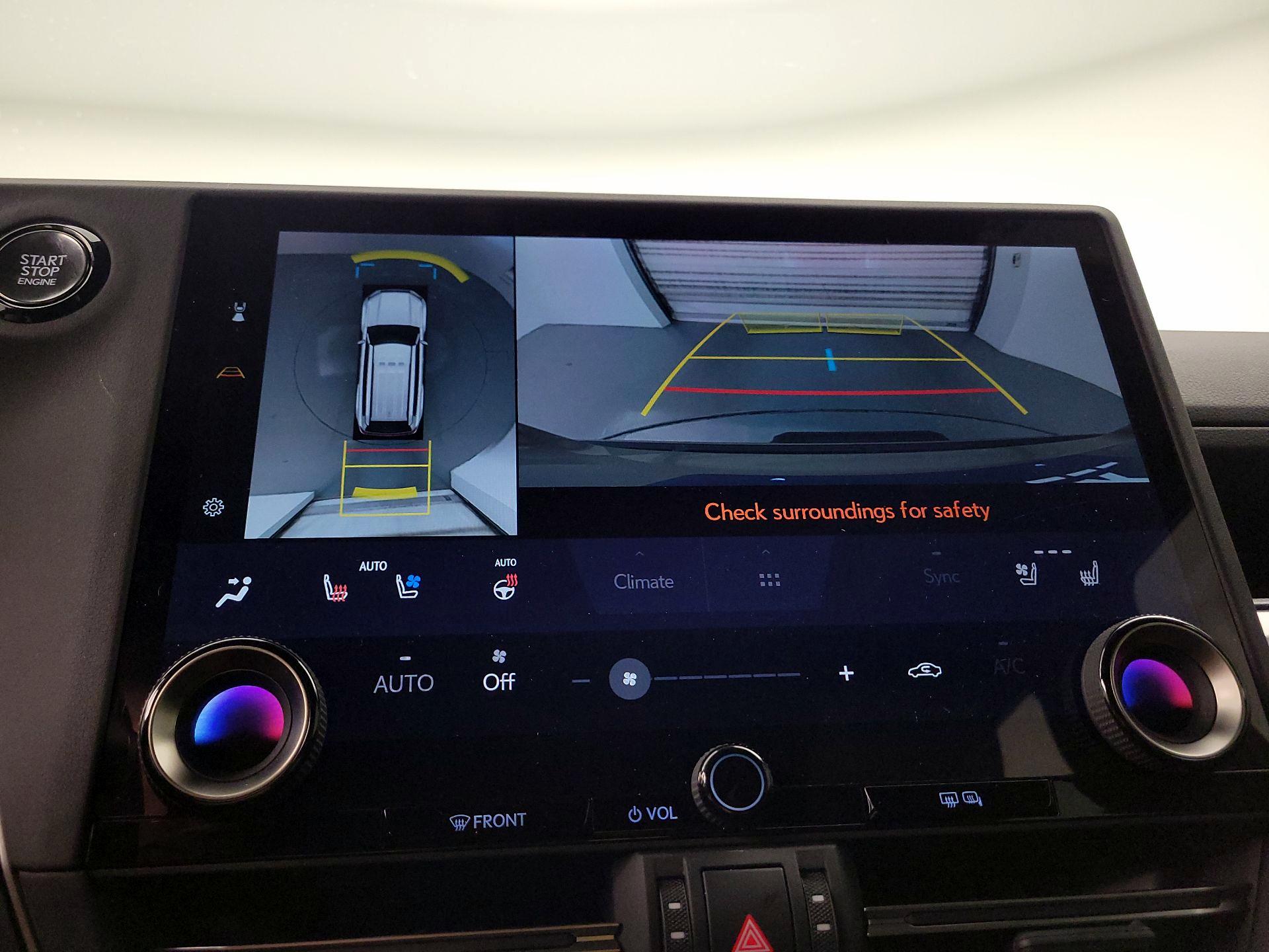 Thumbnail: 2025 Lexus GX - 14