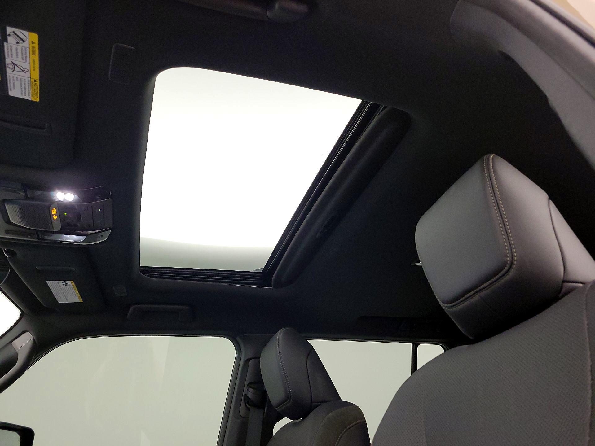 Thumbnail: 2025 Lexus GX - 19