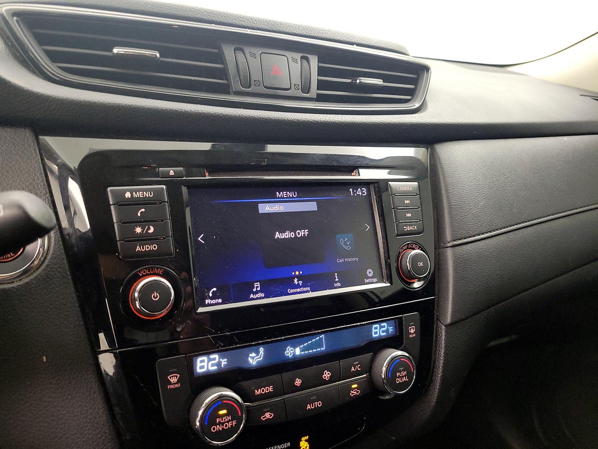 Thumbnail: 2020 Nissan Rogue - 15