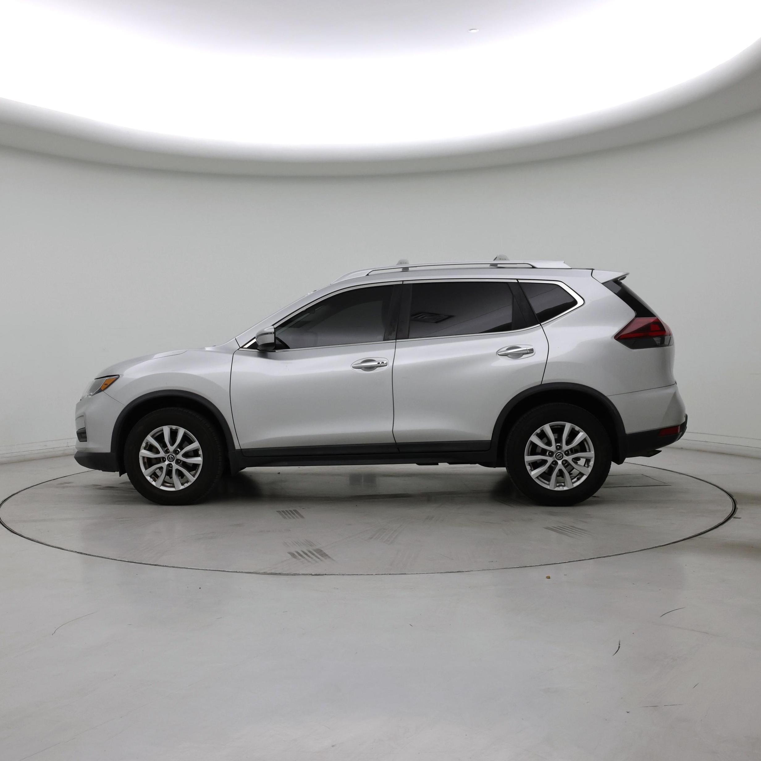 Thumbnail: 2020 Nissan Rogue - 3