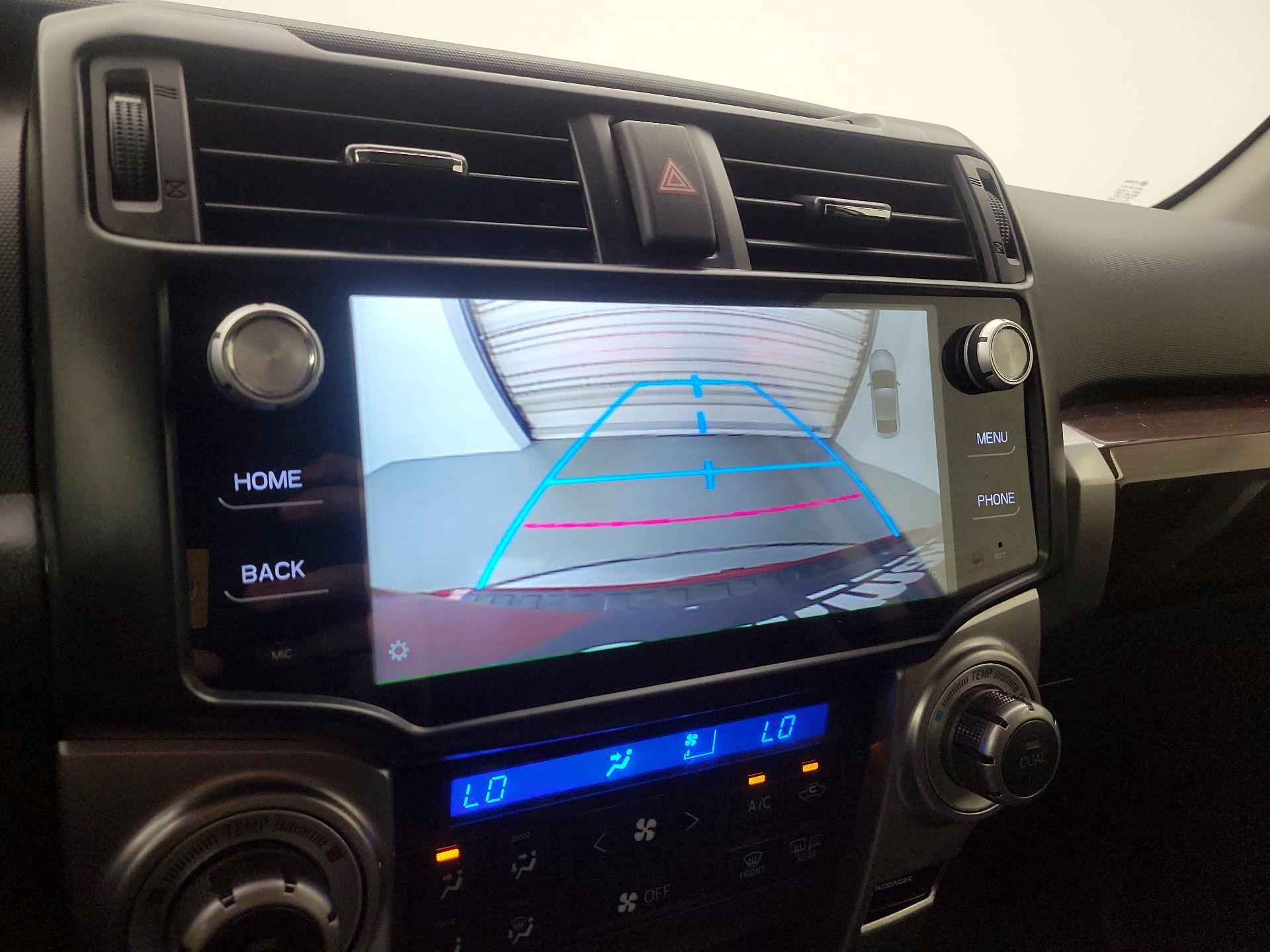 Thumbnail: 2015 Toyota 4Runner - 14