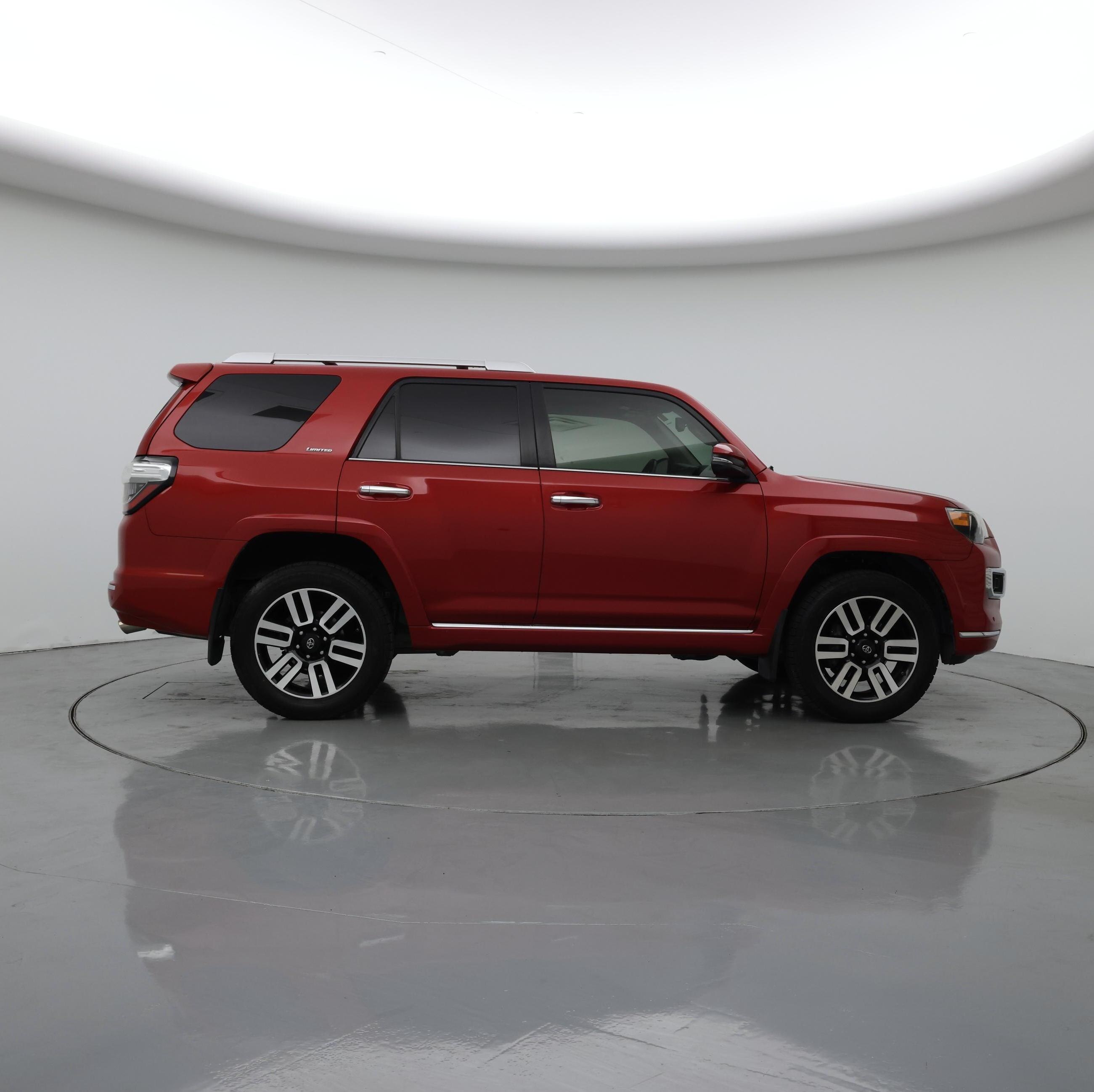 Thumbnail: 2015 Toyota 4Runner - 7
