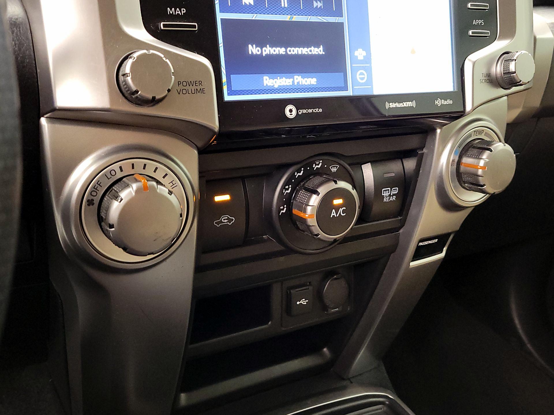 Thumbnail: 2023 Toyota 4Runner - 17