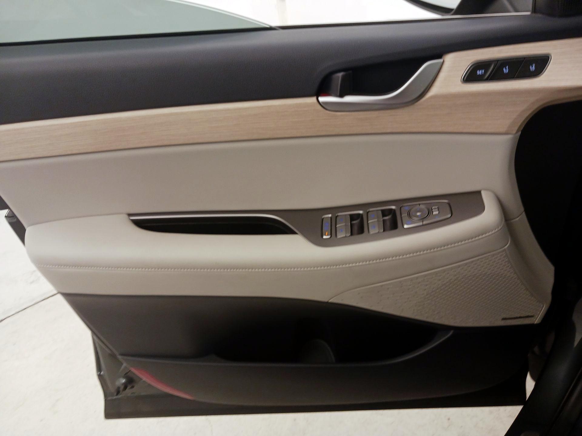 Thumbnail: 2023 Hyundai Palisade - 12