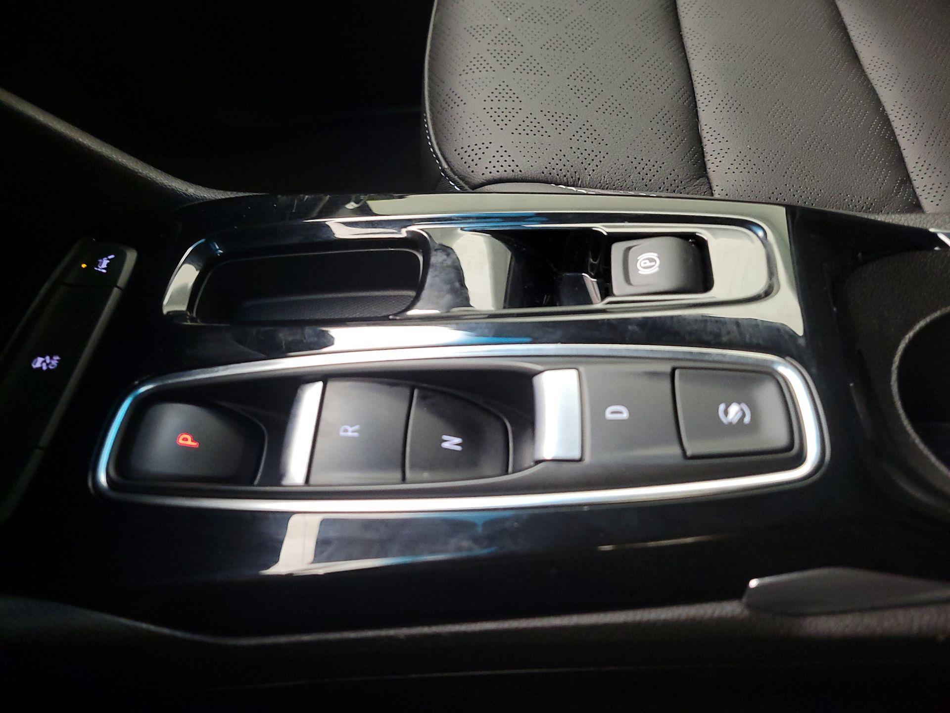 Thumbnail: 2023 Chevrolet Bolt EV - 17