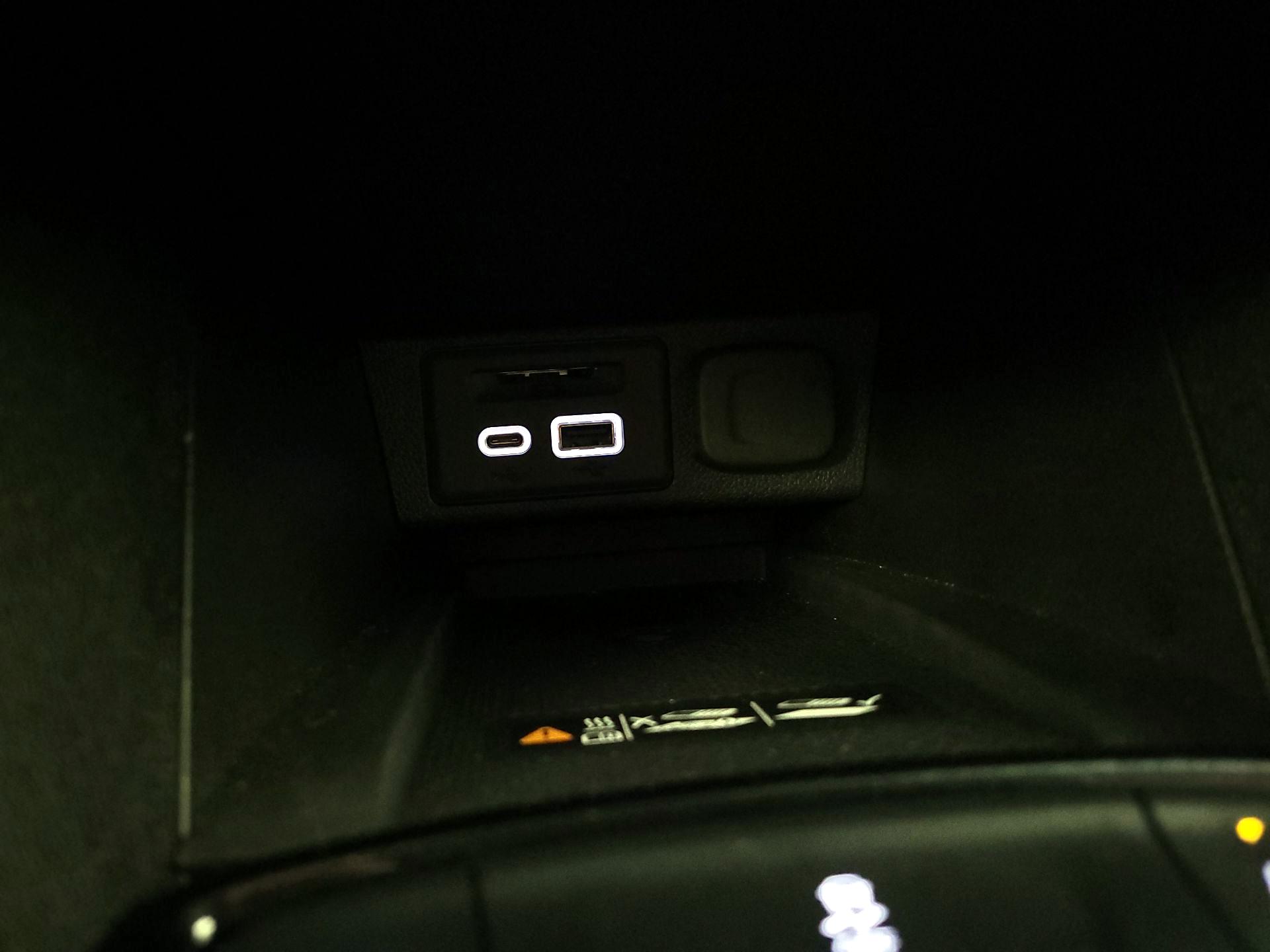 Thumbnail: 2023 Chevrolet Bolt EV - 18