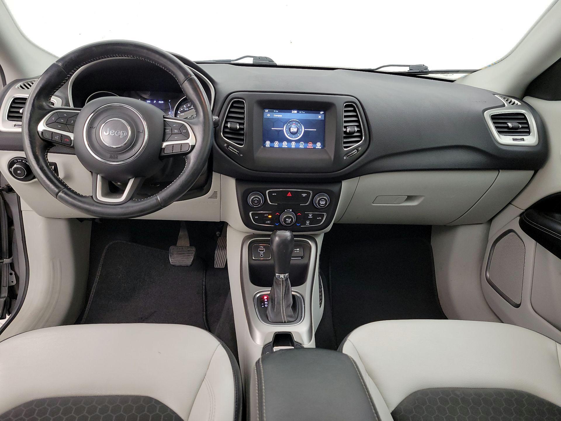 Thumbnail: 2019 Jeep Compass - 9