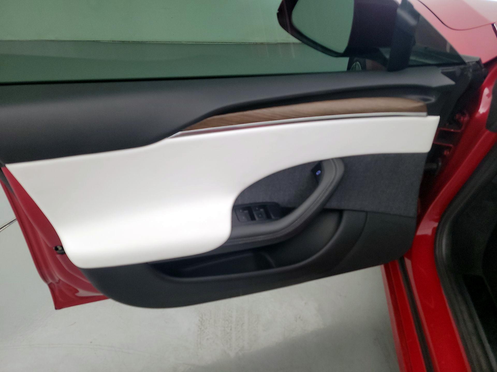 Thumbnail: 2022 Tesla Model S - 12