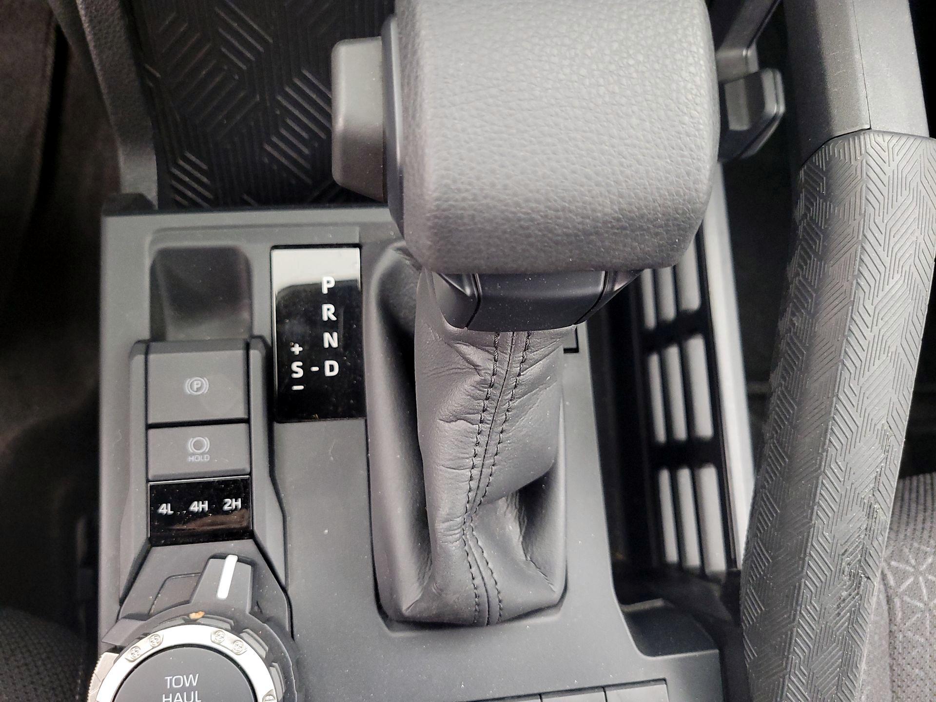 Thumbnail: 2025 Toyota 4Runner - 15