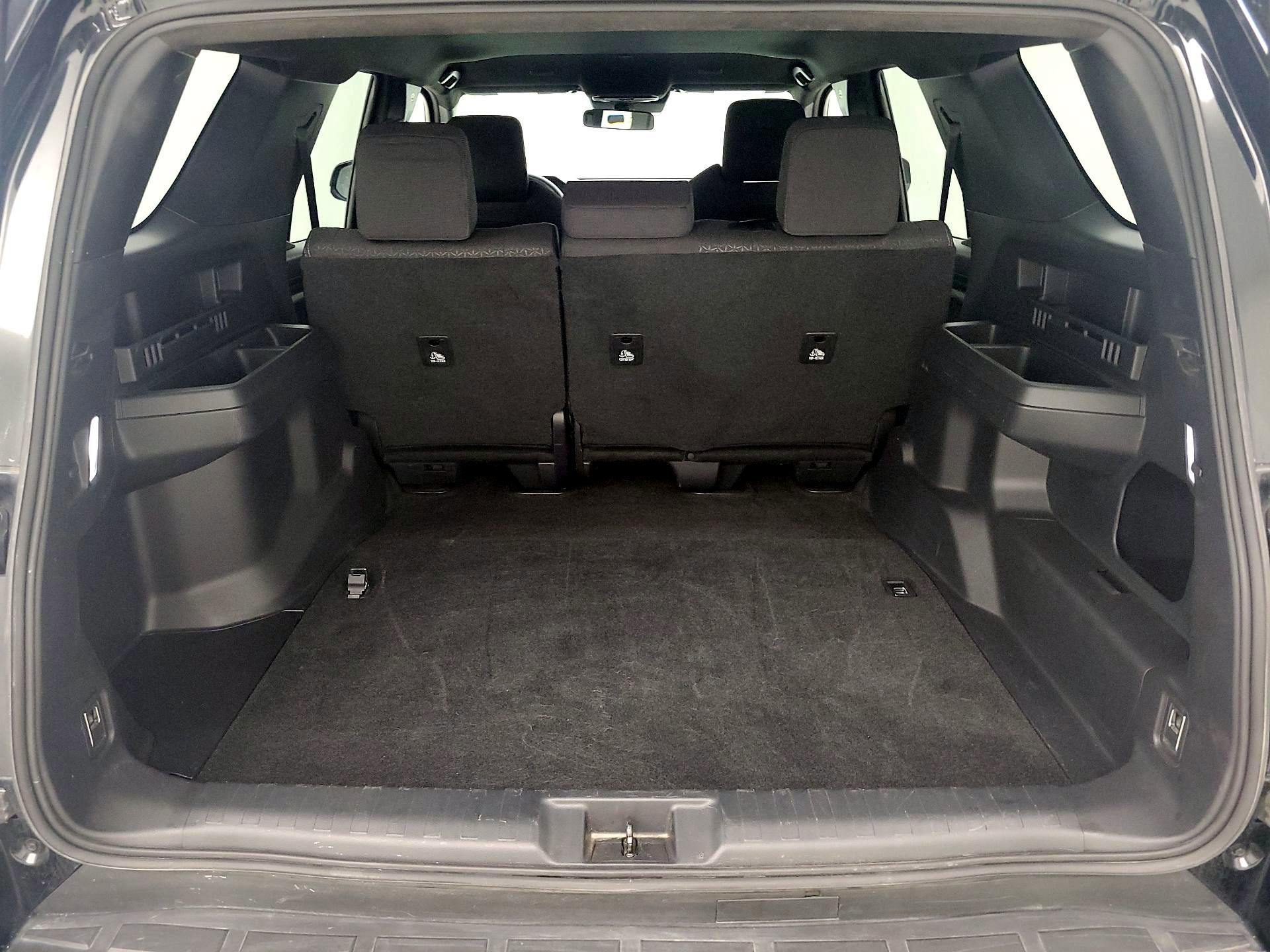 Thumbnail: 2025 Toyota 4Runner - 16