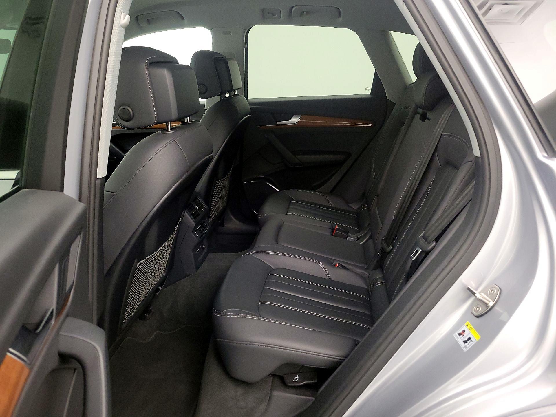 Thumbnail: 2023 Audi Q5 - 19