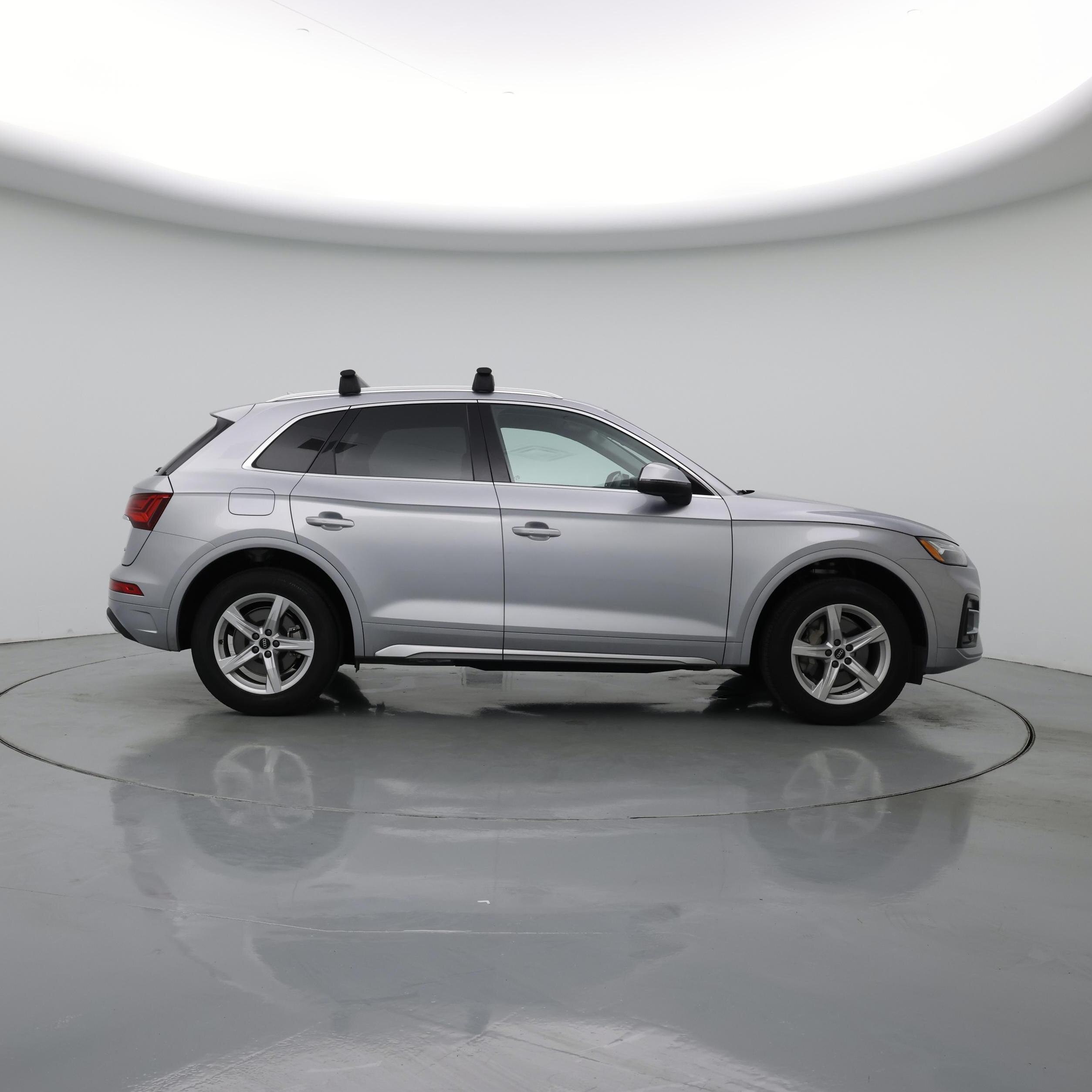 Thumbnail: 2023 Audi Q5 - 7