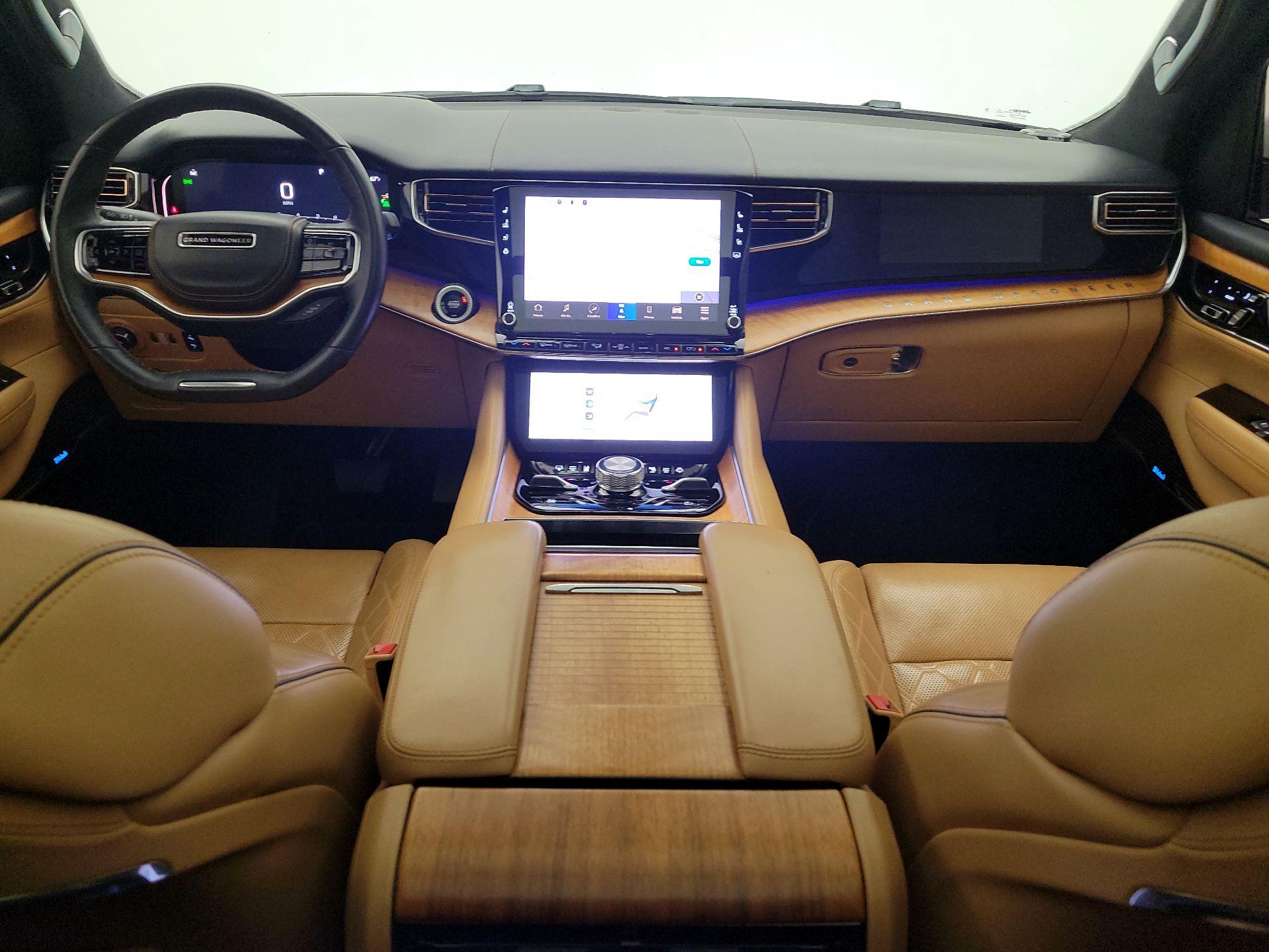 Thumbnail: 2022 Jeep Grand Wagoneer - 9