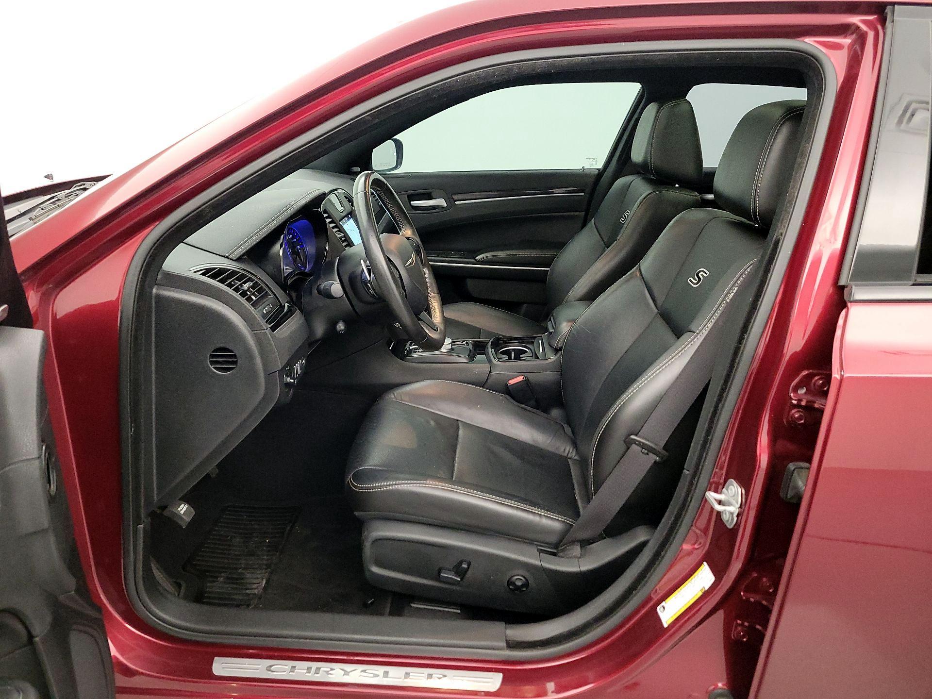 Thumbnail: 2020 Chrysler 300 - 11