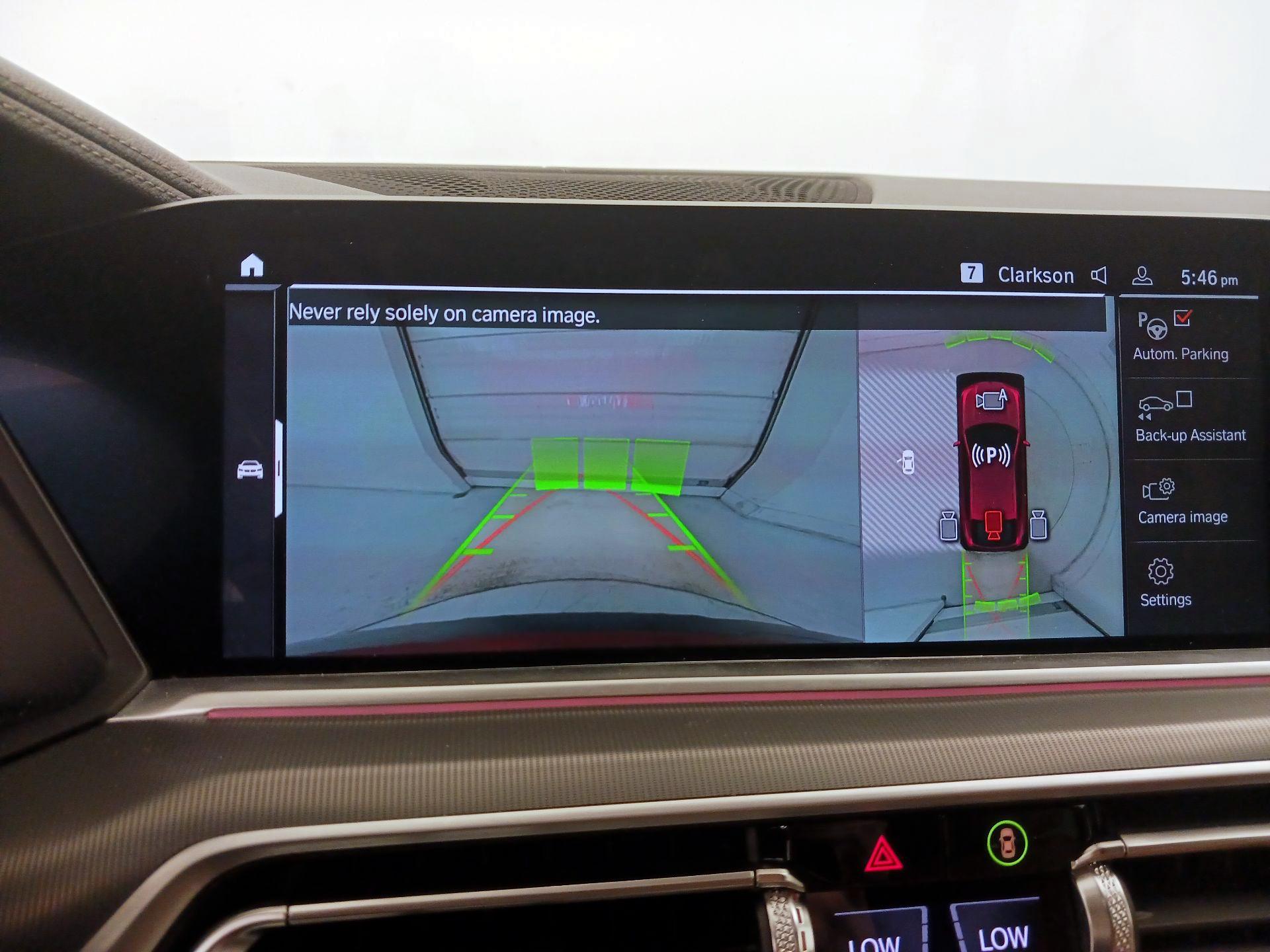 Thumbnail: 2021 BMW X6 - 15