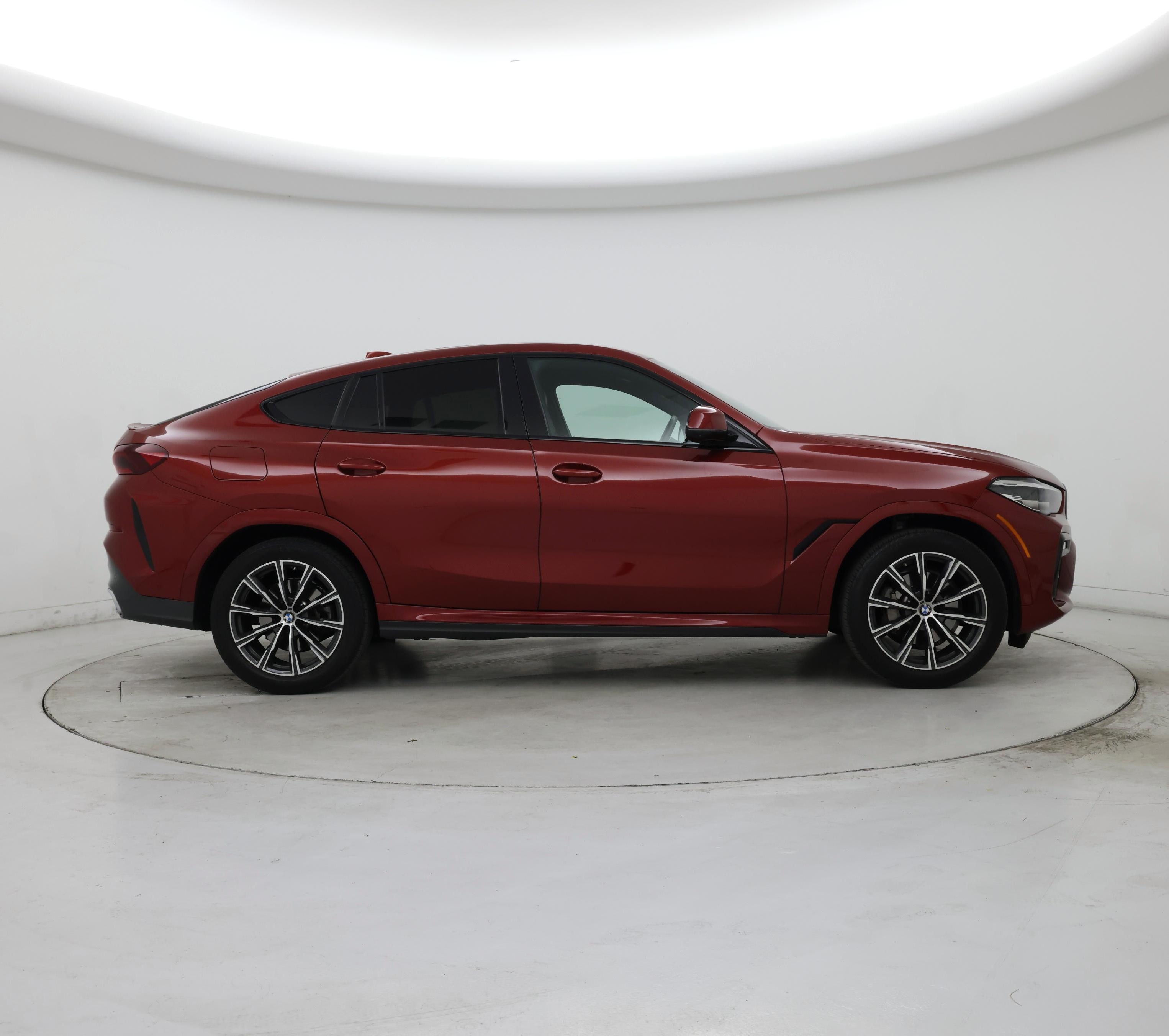 Thumbnail: 2021 BMW X6 - 7