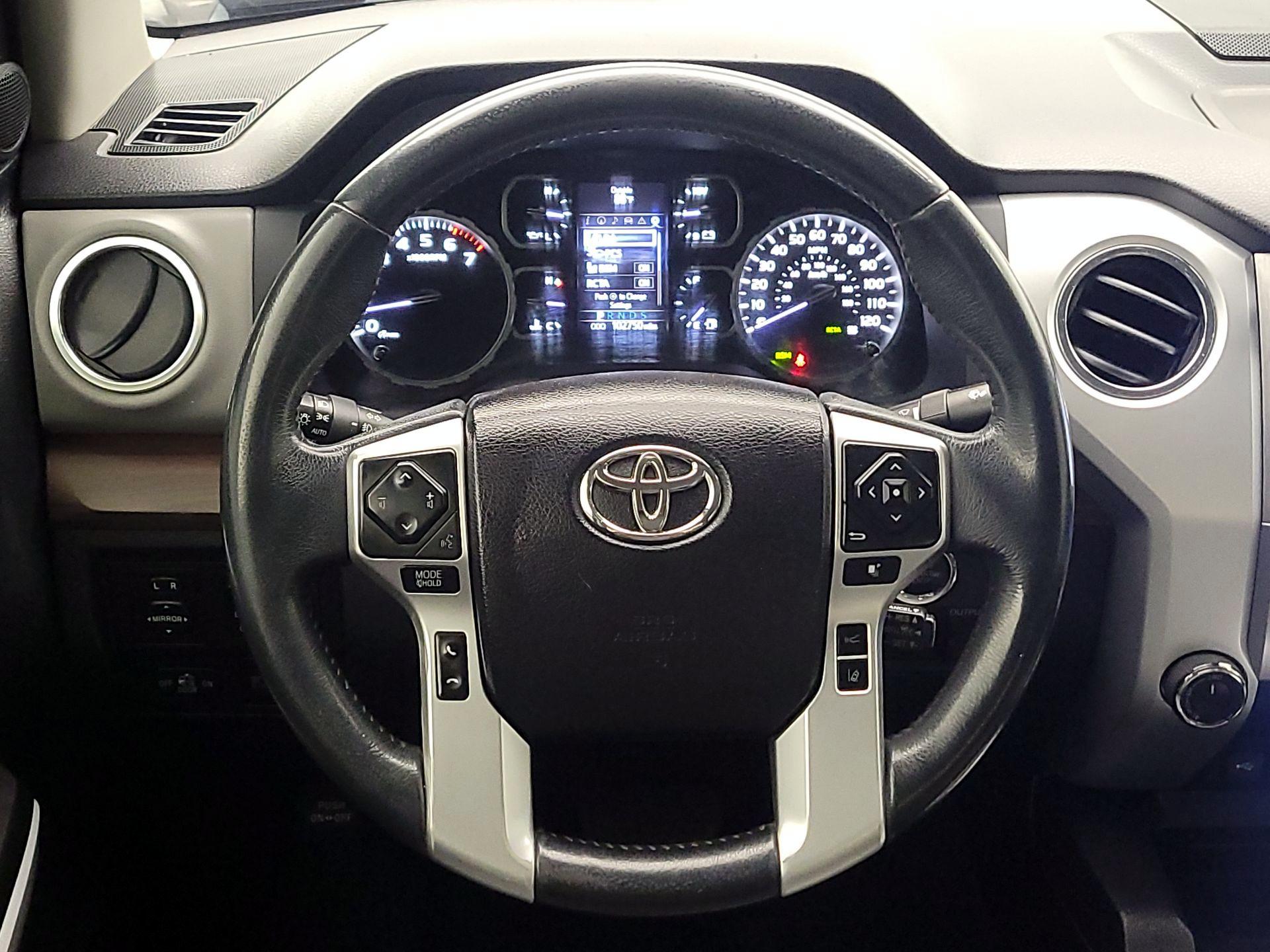 Thumbnail: 2021 Toyota Tundra - 10