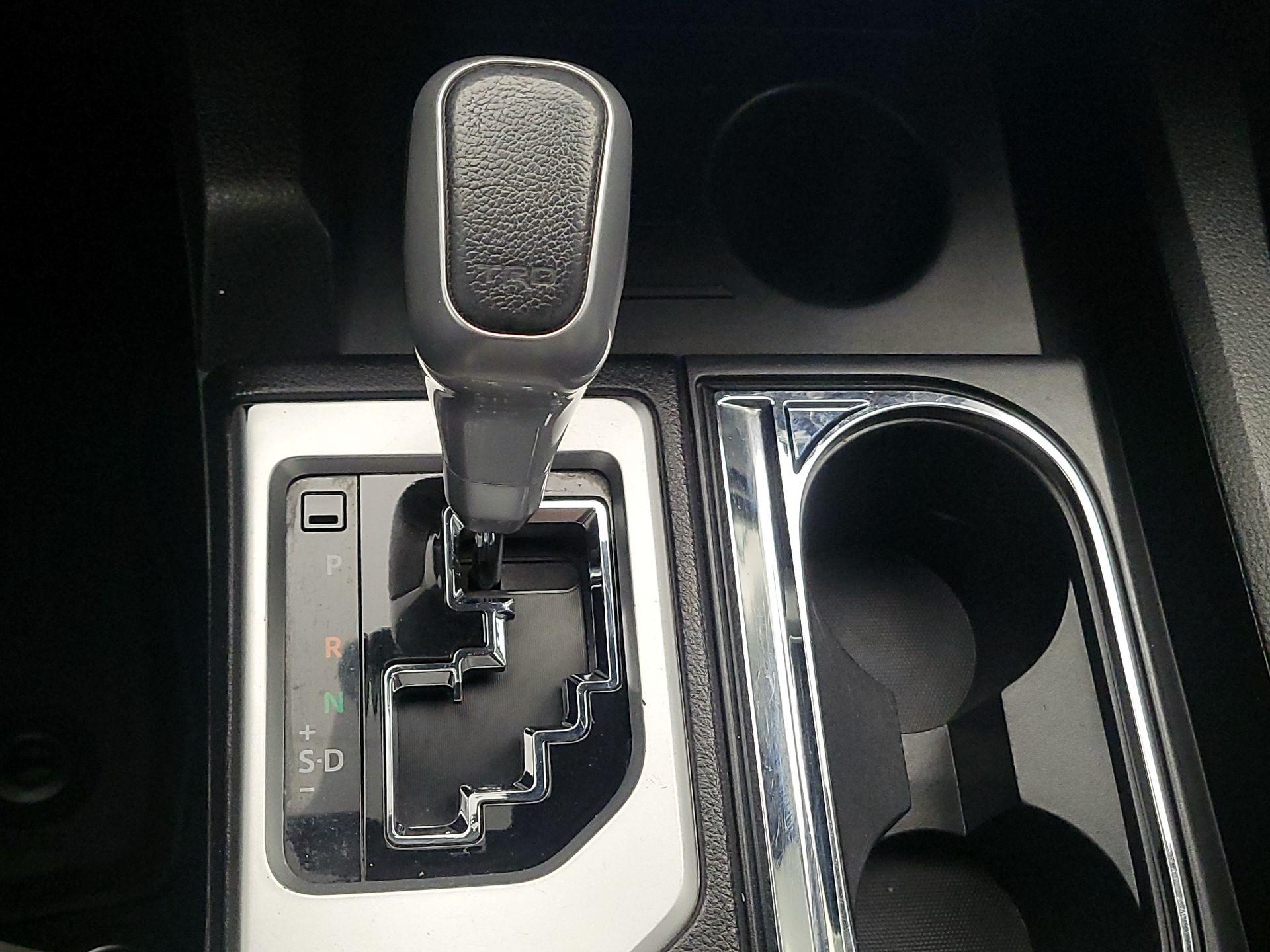 Thumbnail: 2021 Toyota Tundra - 17