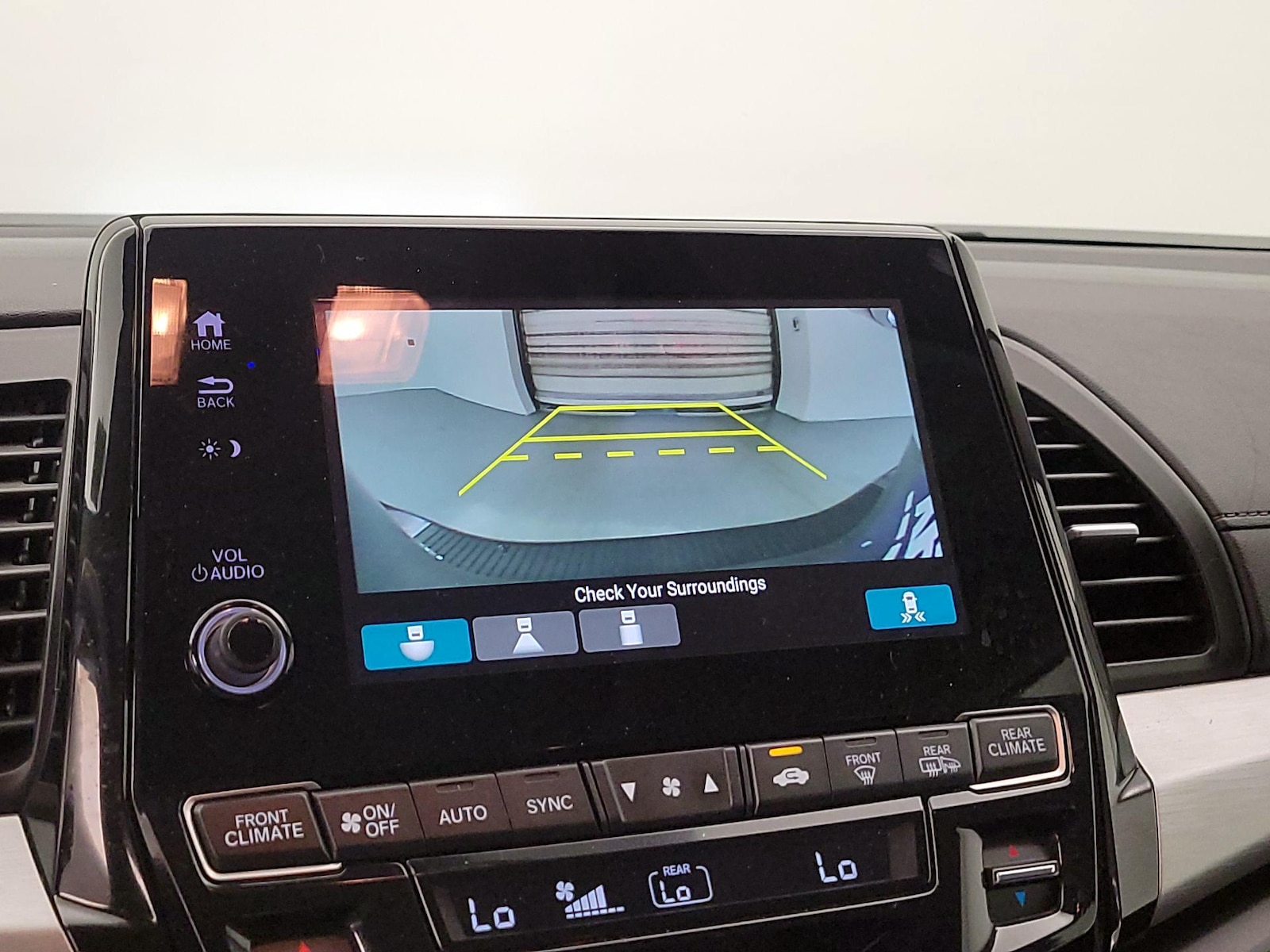 2024 Honda Odyssey EX-L - Photo 15