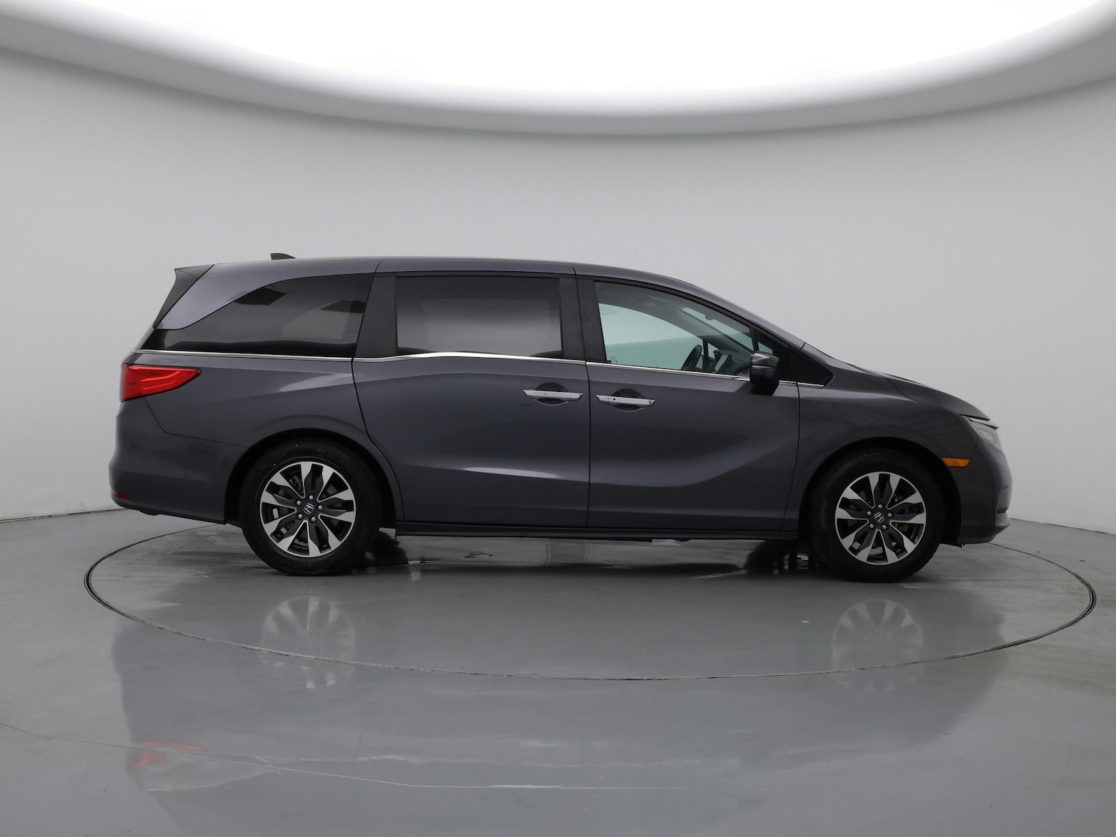 2024 Honda Odyssey EX-L - Photo 8