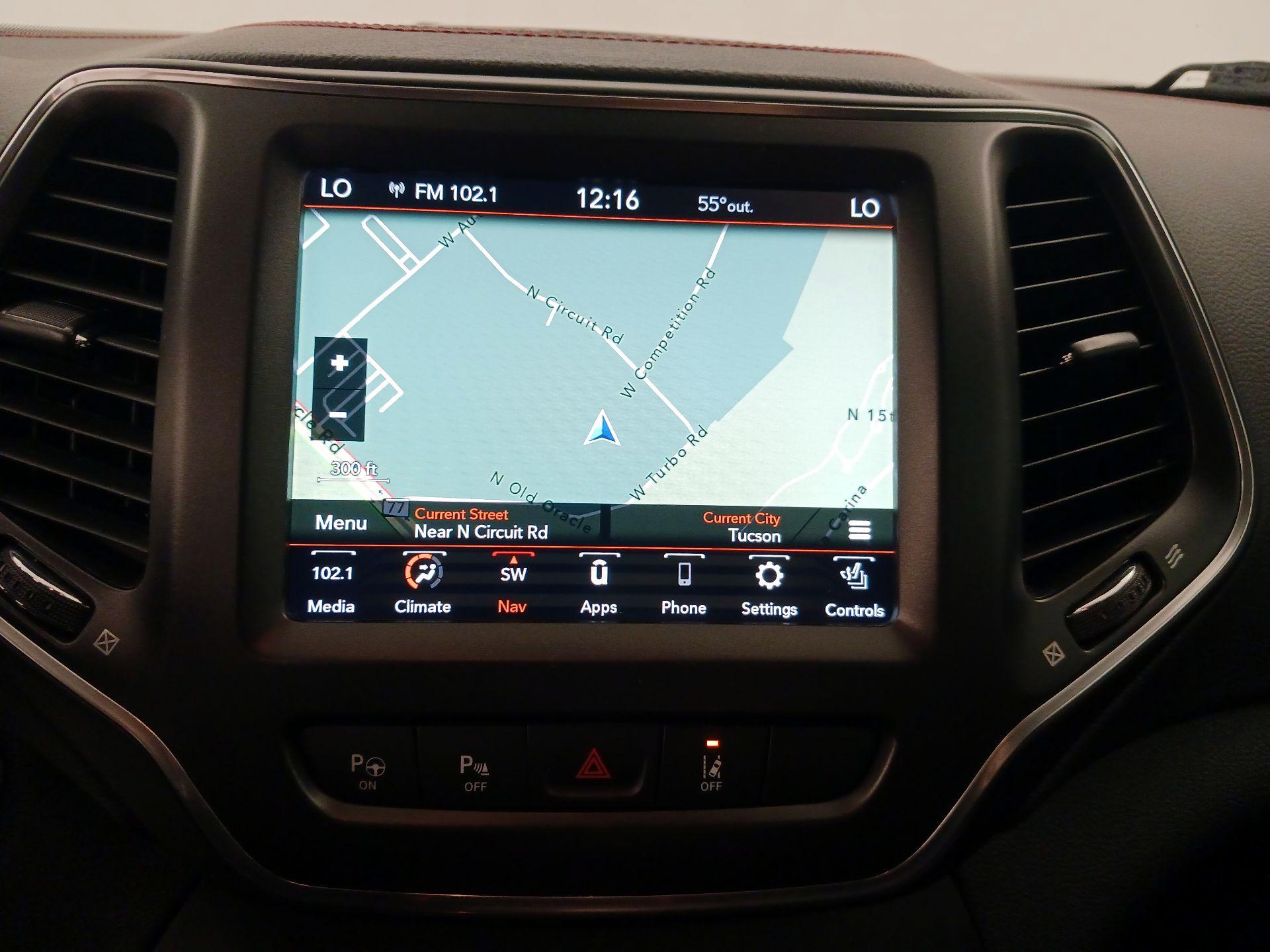 Thumbnail: 2023 Jeep Cherokee - 14