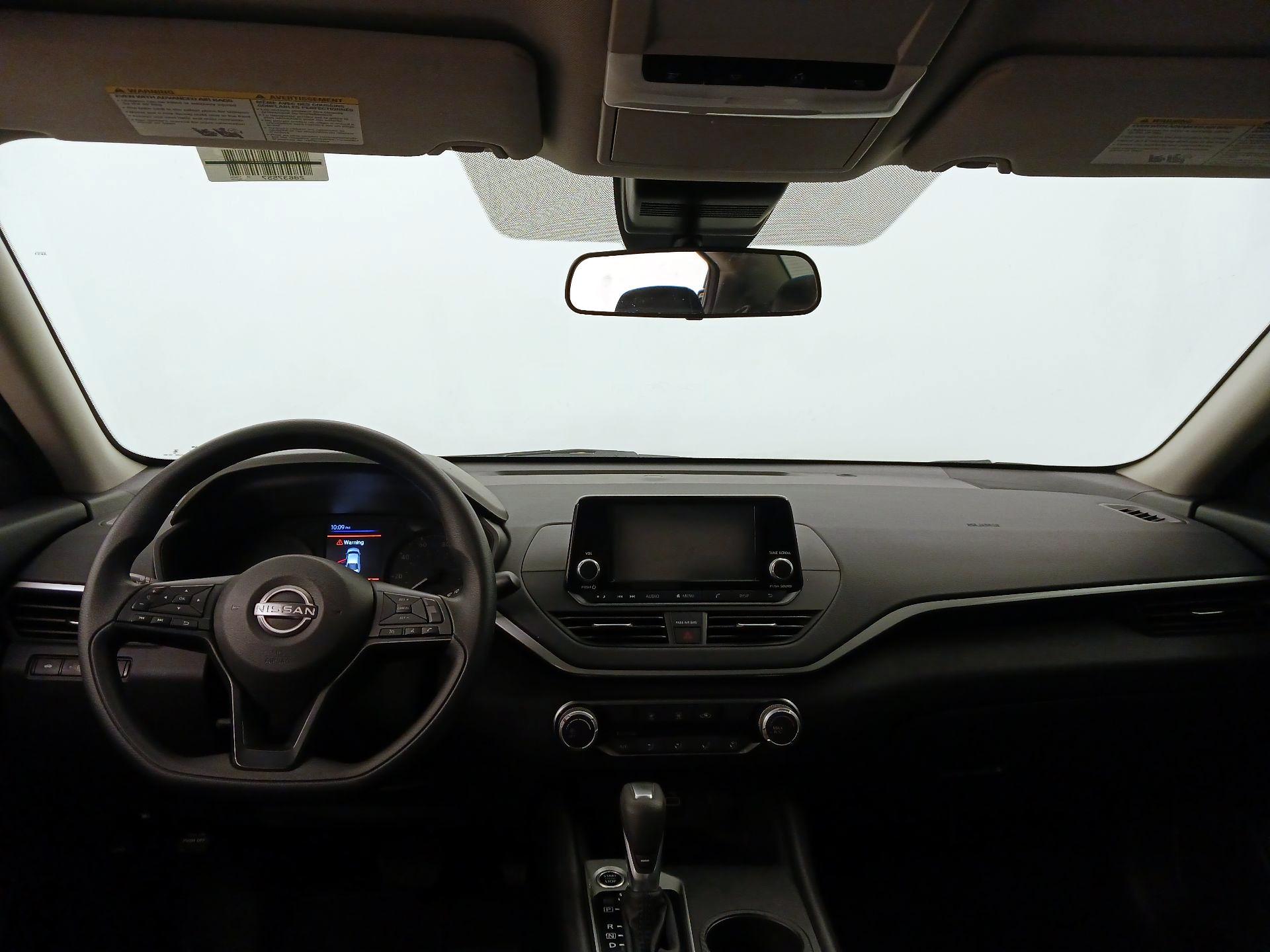 Thumbnail: 2024 Nissan Altima - 9