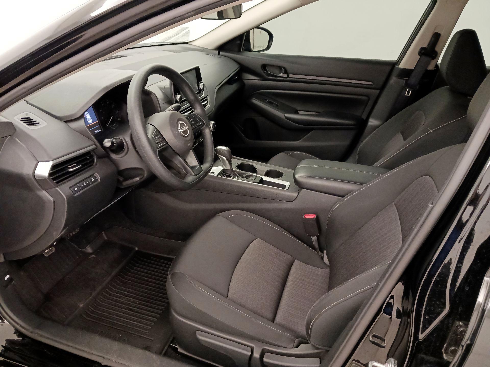 Thumbnail: 2024 Nissan Altima - 11