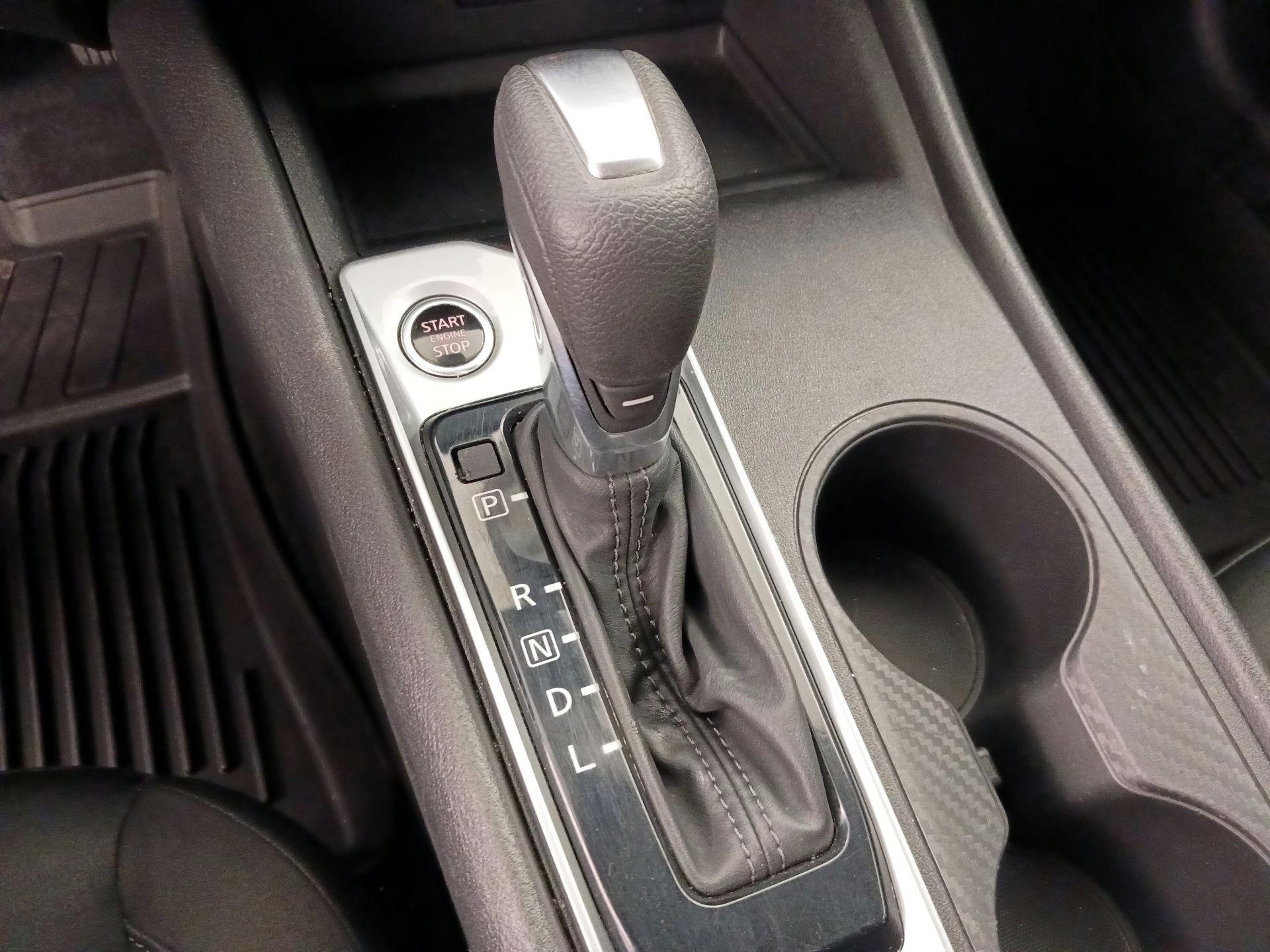 Thumbnail: 2024 Nissan Altima - 17