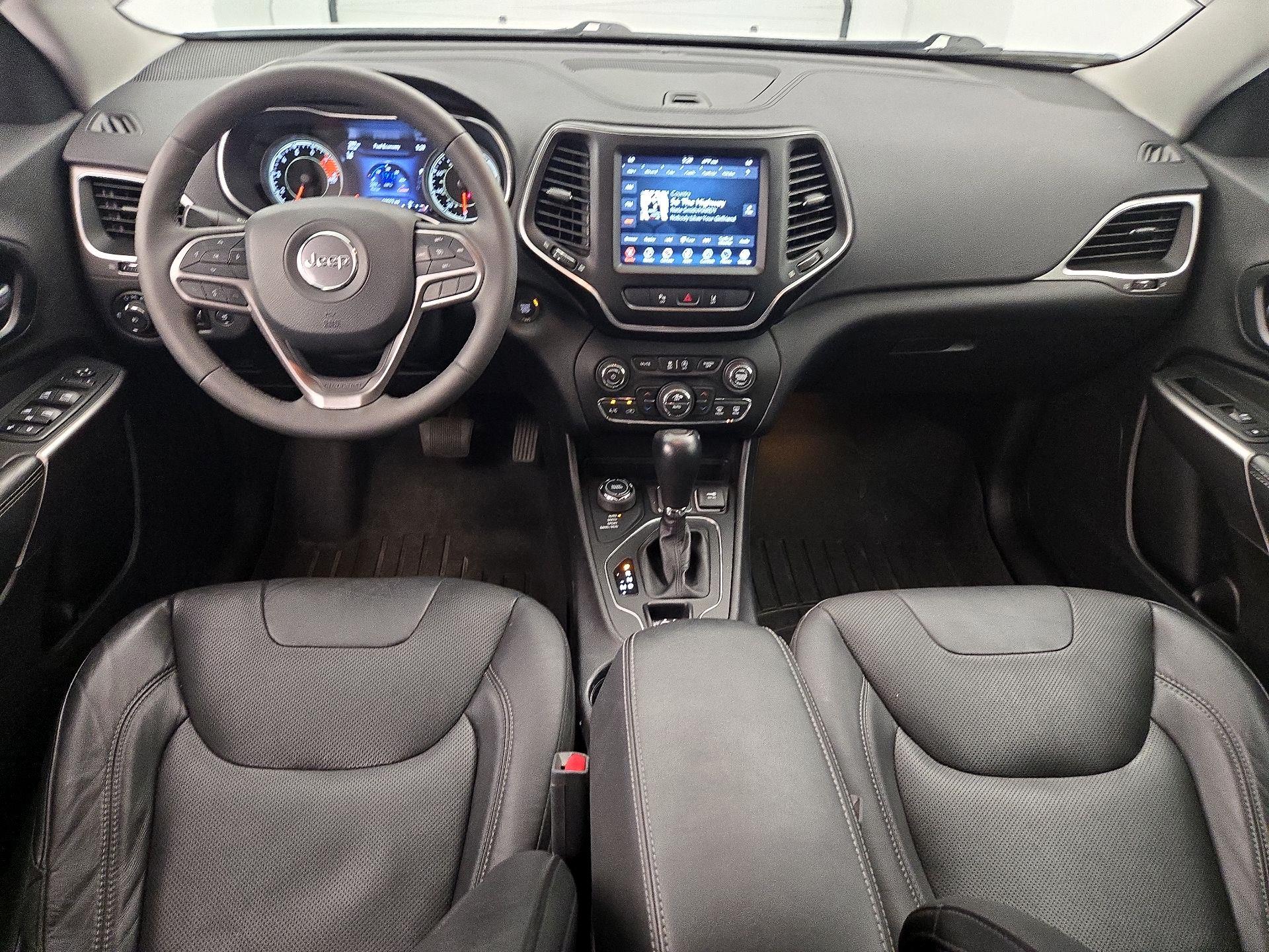 Thumbnail: 2021 Jeep Cherokee - 9